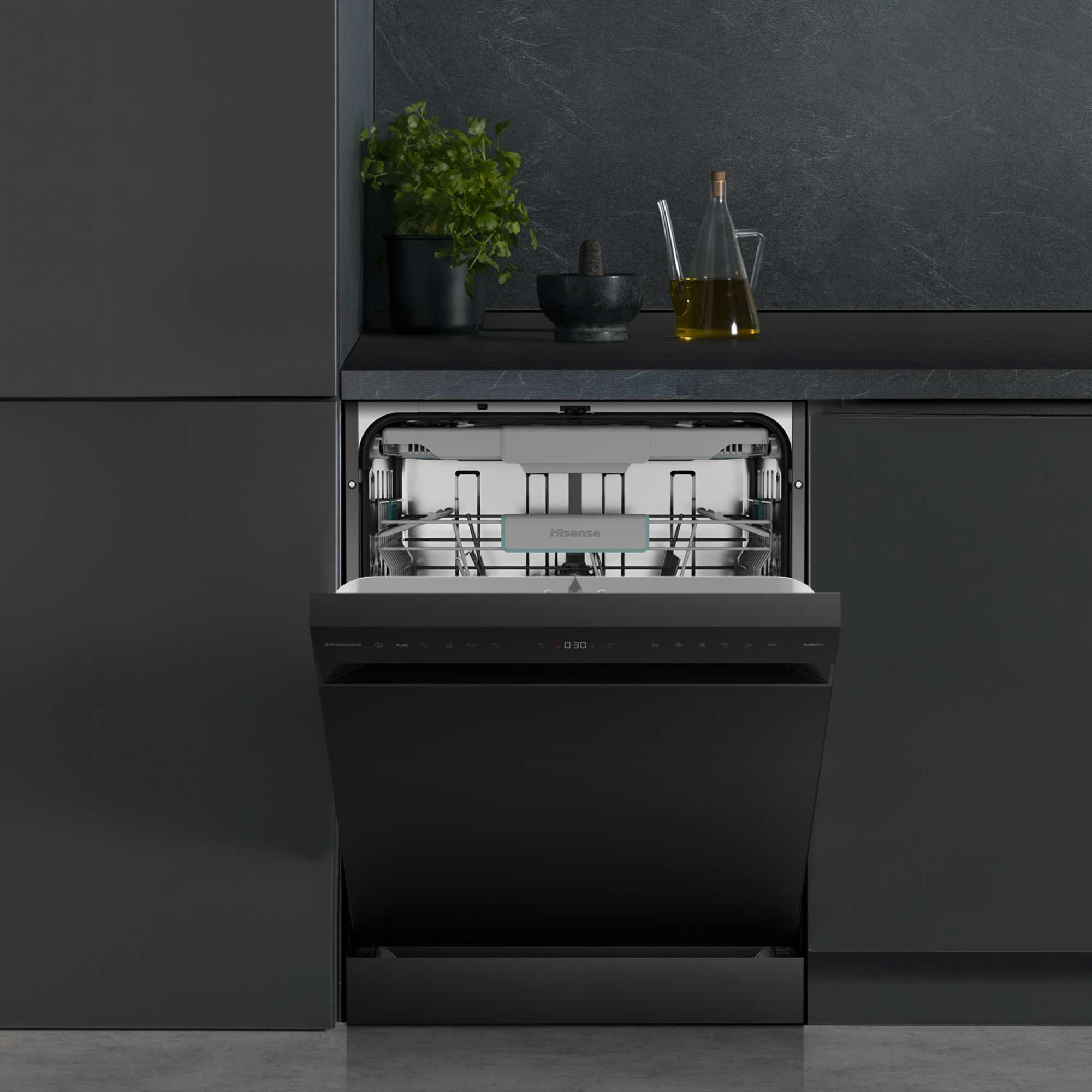 Hi6 Full-Sized Freestanding Dishwasher - HS663A90BXUK