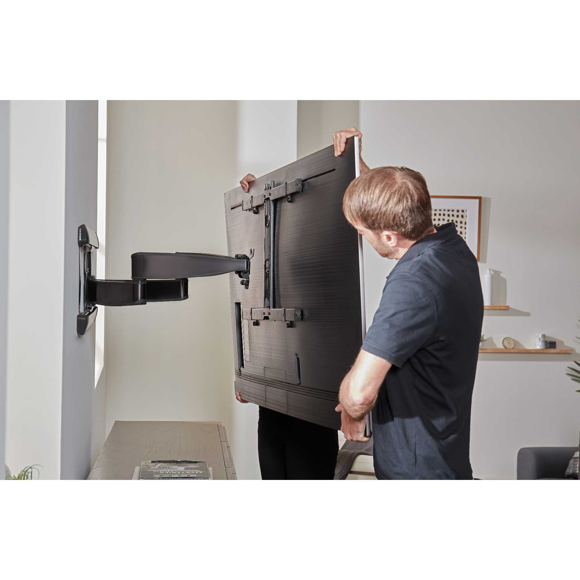 VLF728-B2 Full Motion TV Wall Mount for 42"-90" TVs