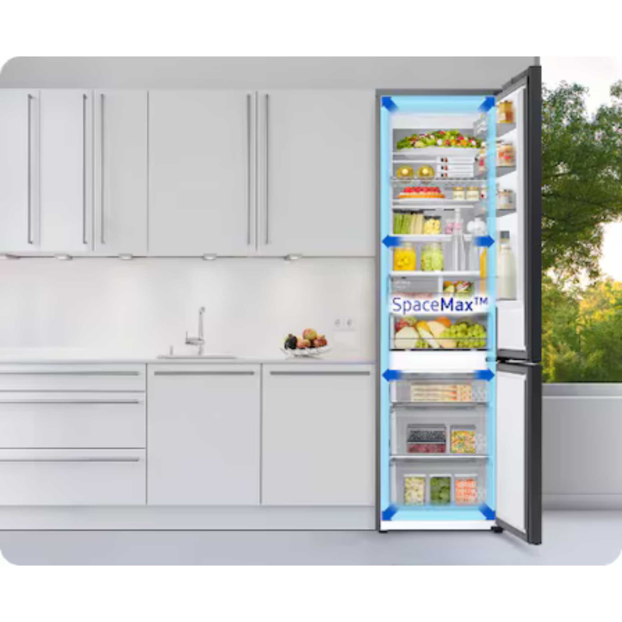 RB38C7B6BB1 Bespoke SpaceMax Total No Frost Smart Fridge Freezer - Black