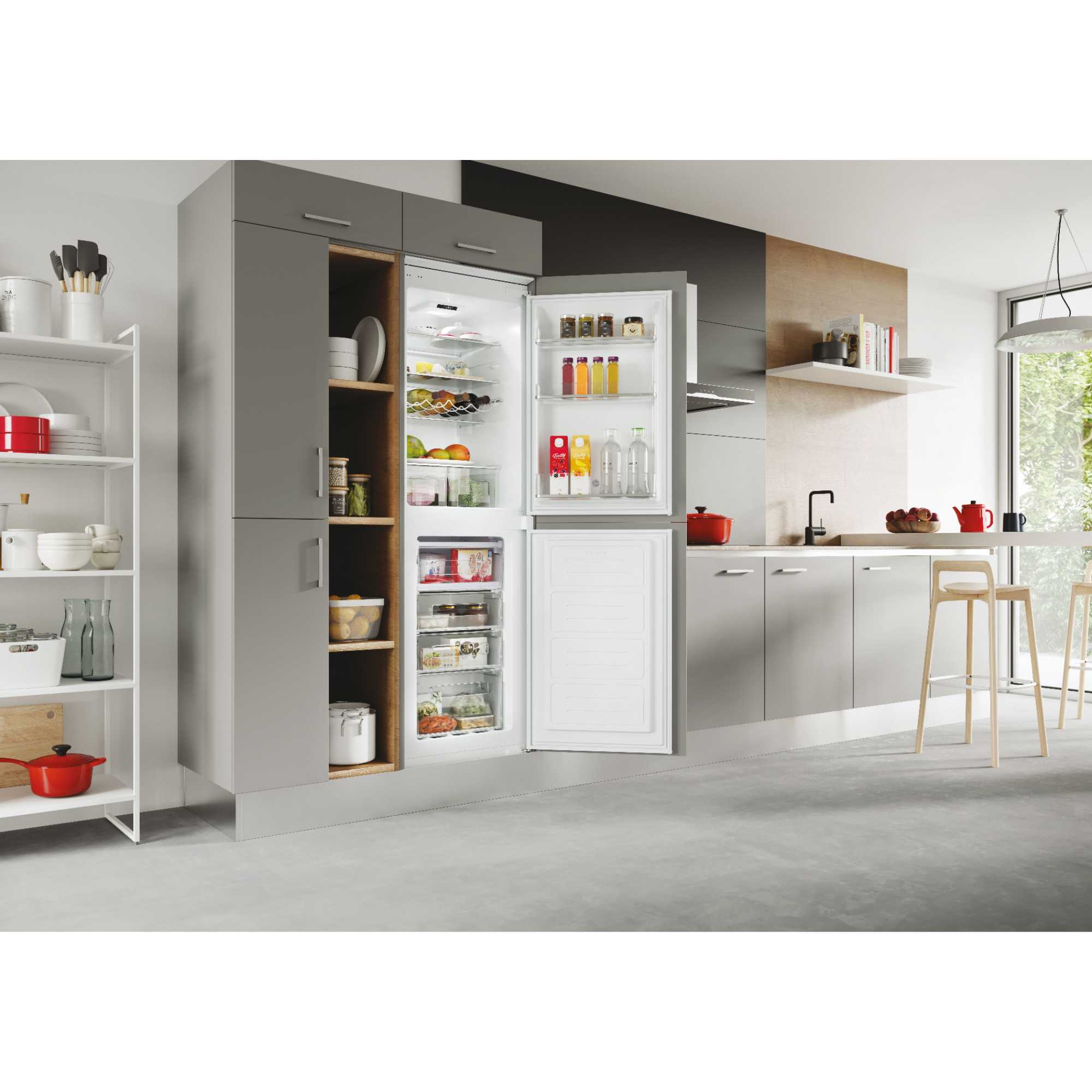 HOB50S518EK Combi 233l Integrated Fridge Freezer