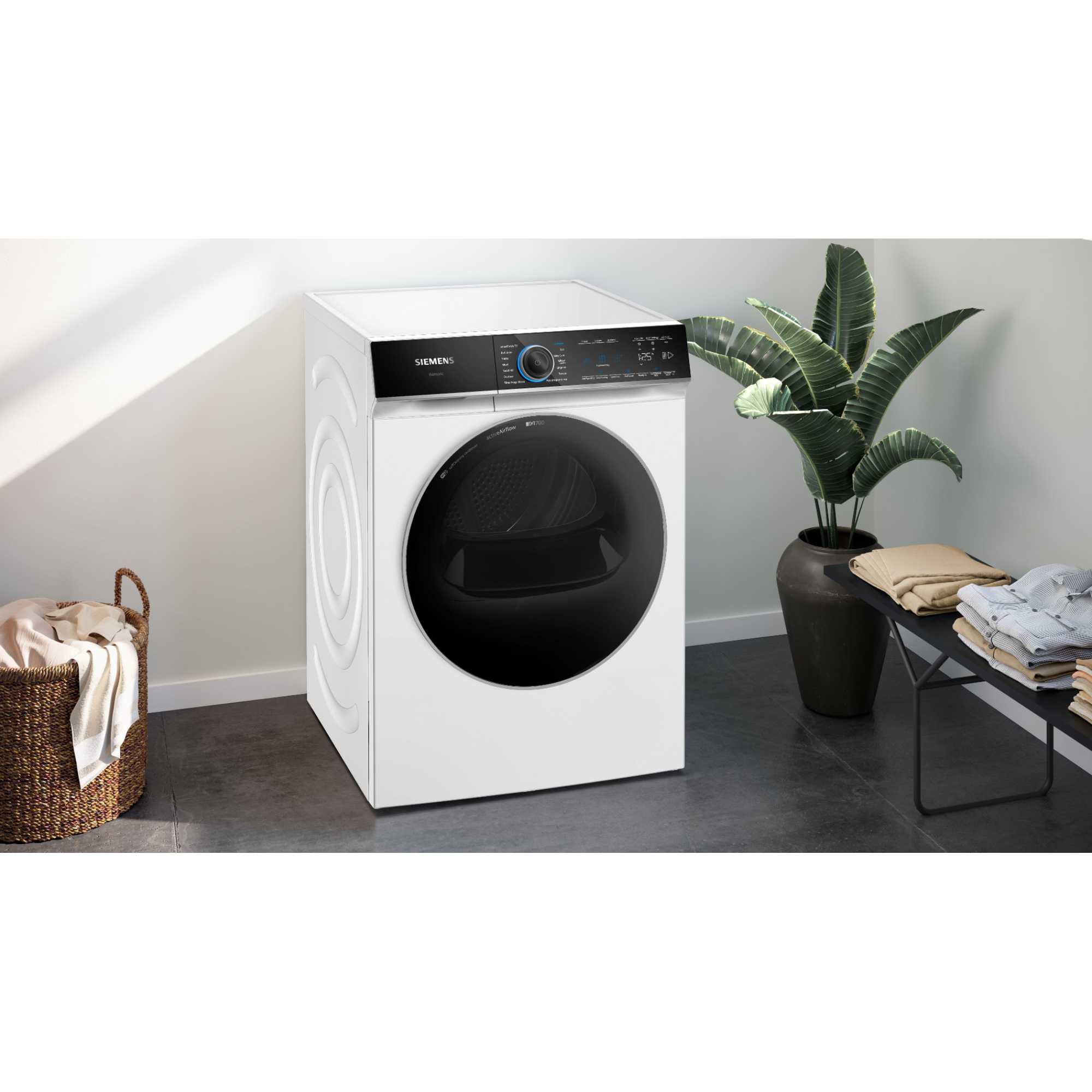 WR47B2C9GB IQ700 9kg Heat Pump Smart Tumble Dryer - White