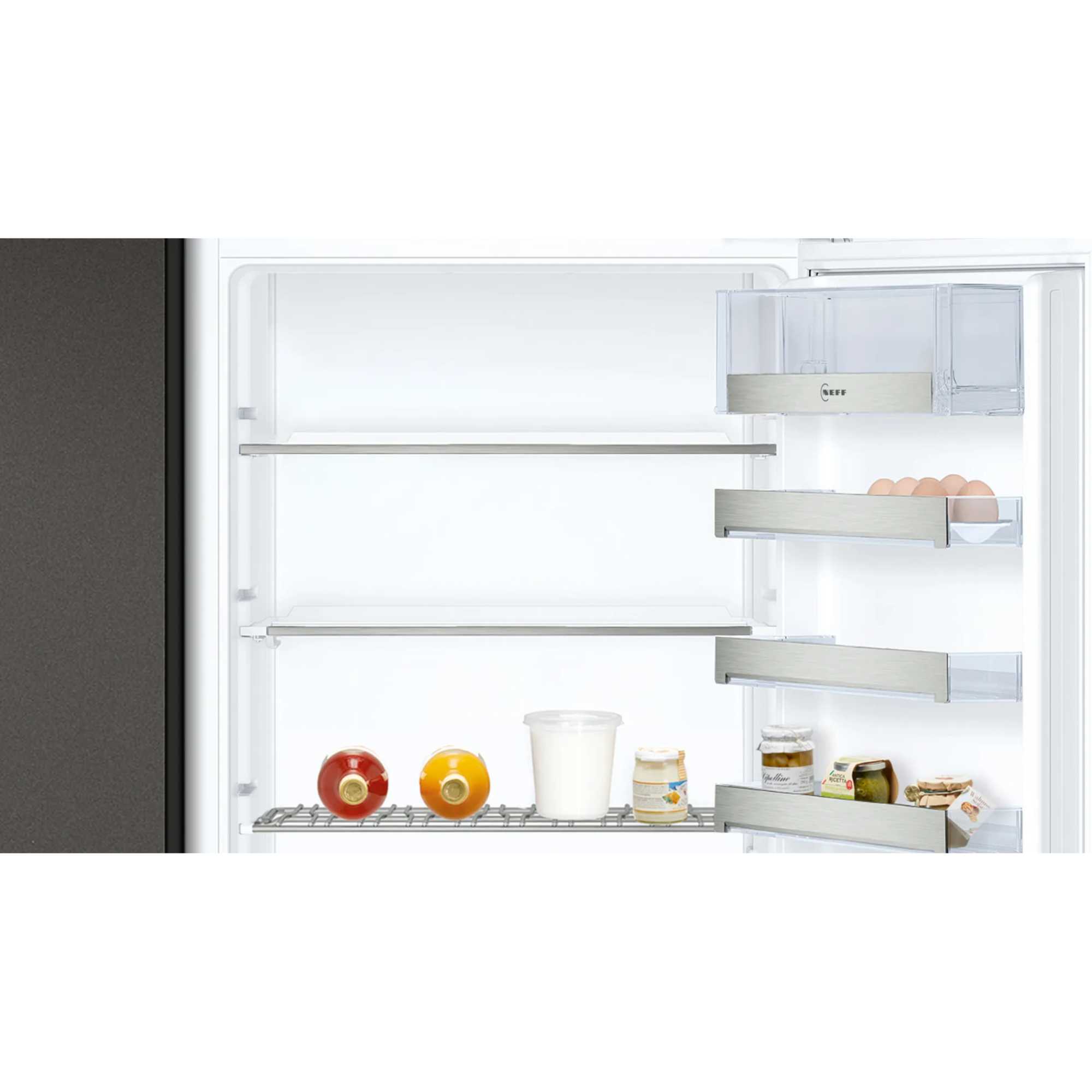 KI6873FE0G N 70 272l Low Frost Integrated Fridge Freezer