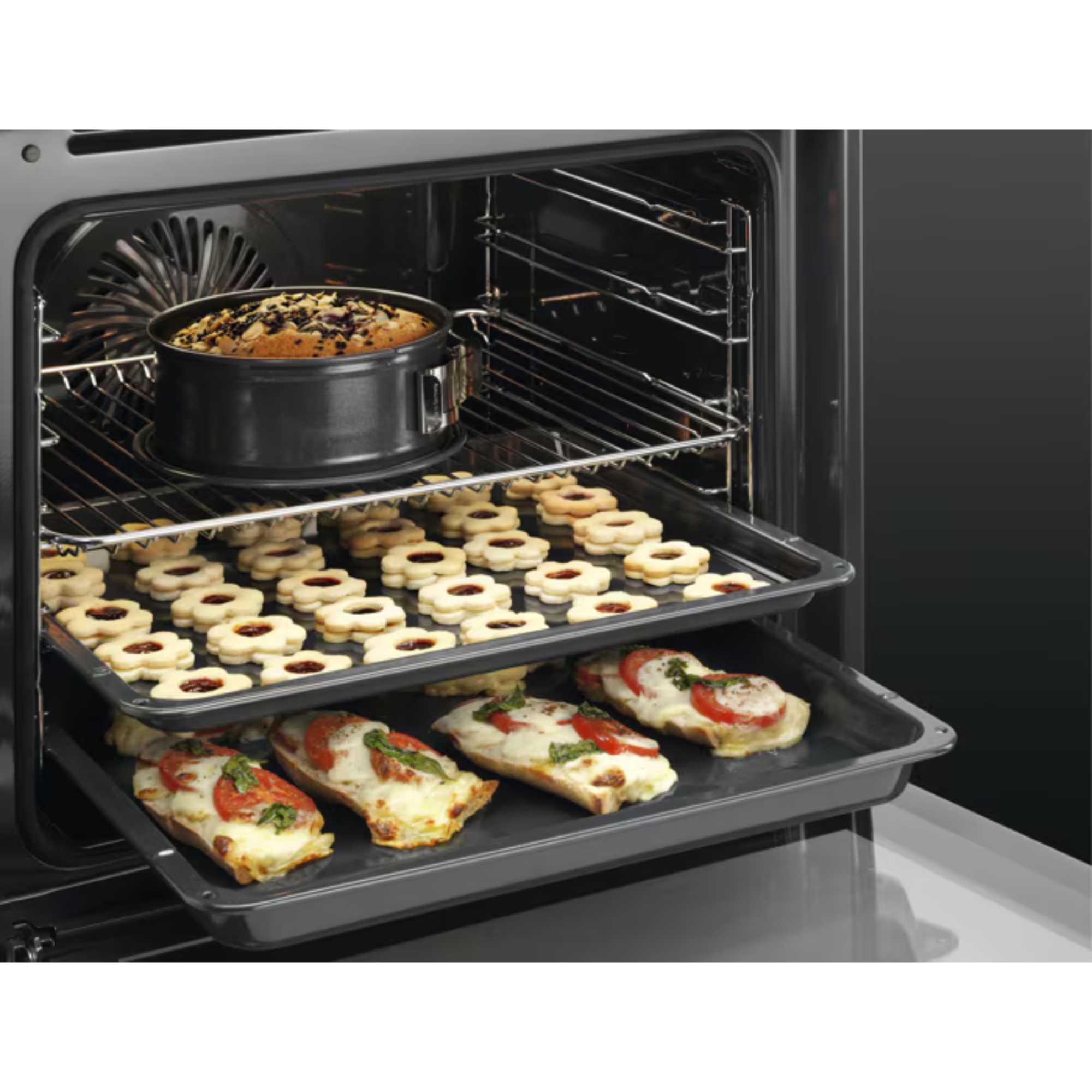 3000 BEX33501EM SurroundCook Aqua Clean Built-in Oven