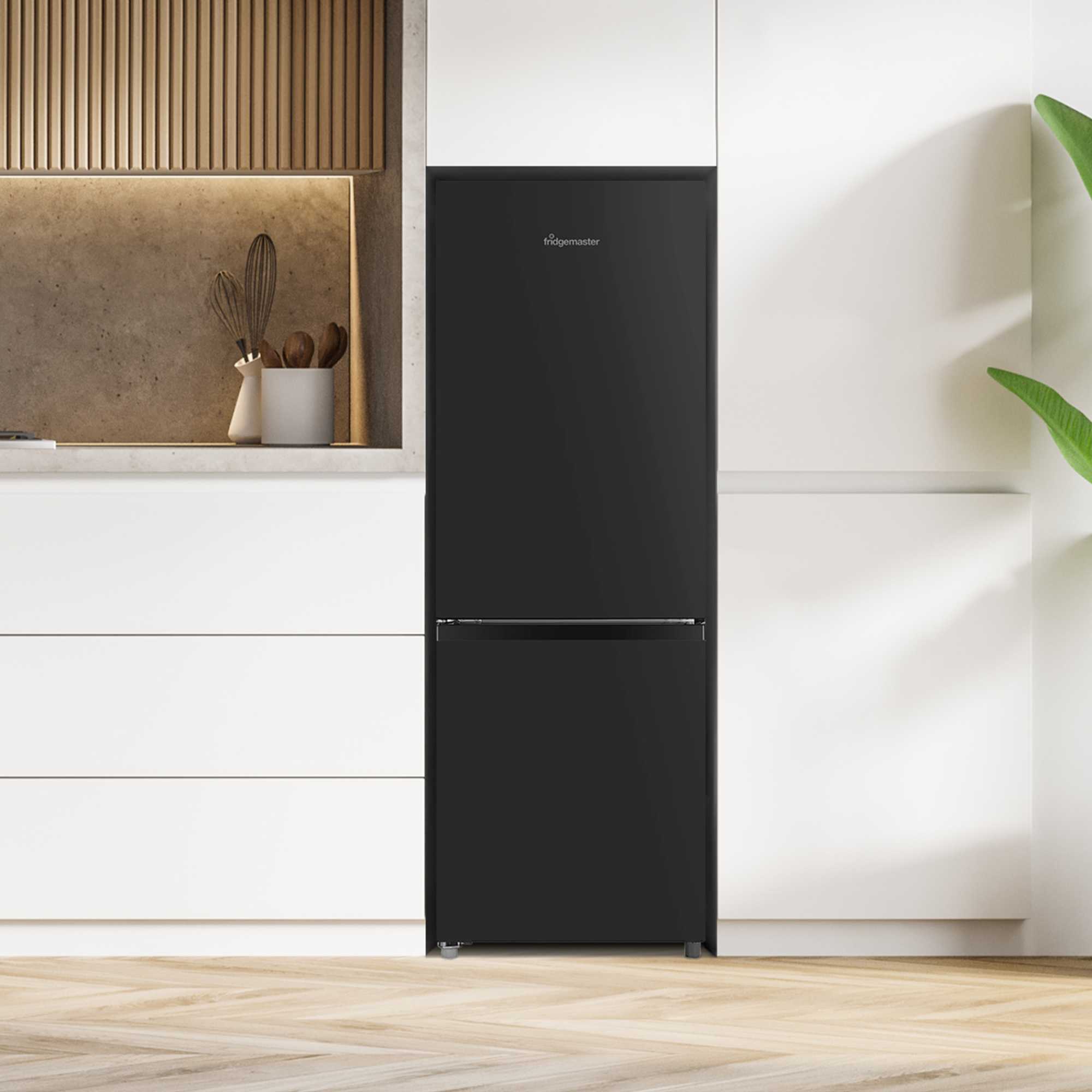 Fridge Freezer 70/30 - Black - MC50165EB