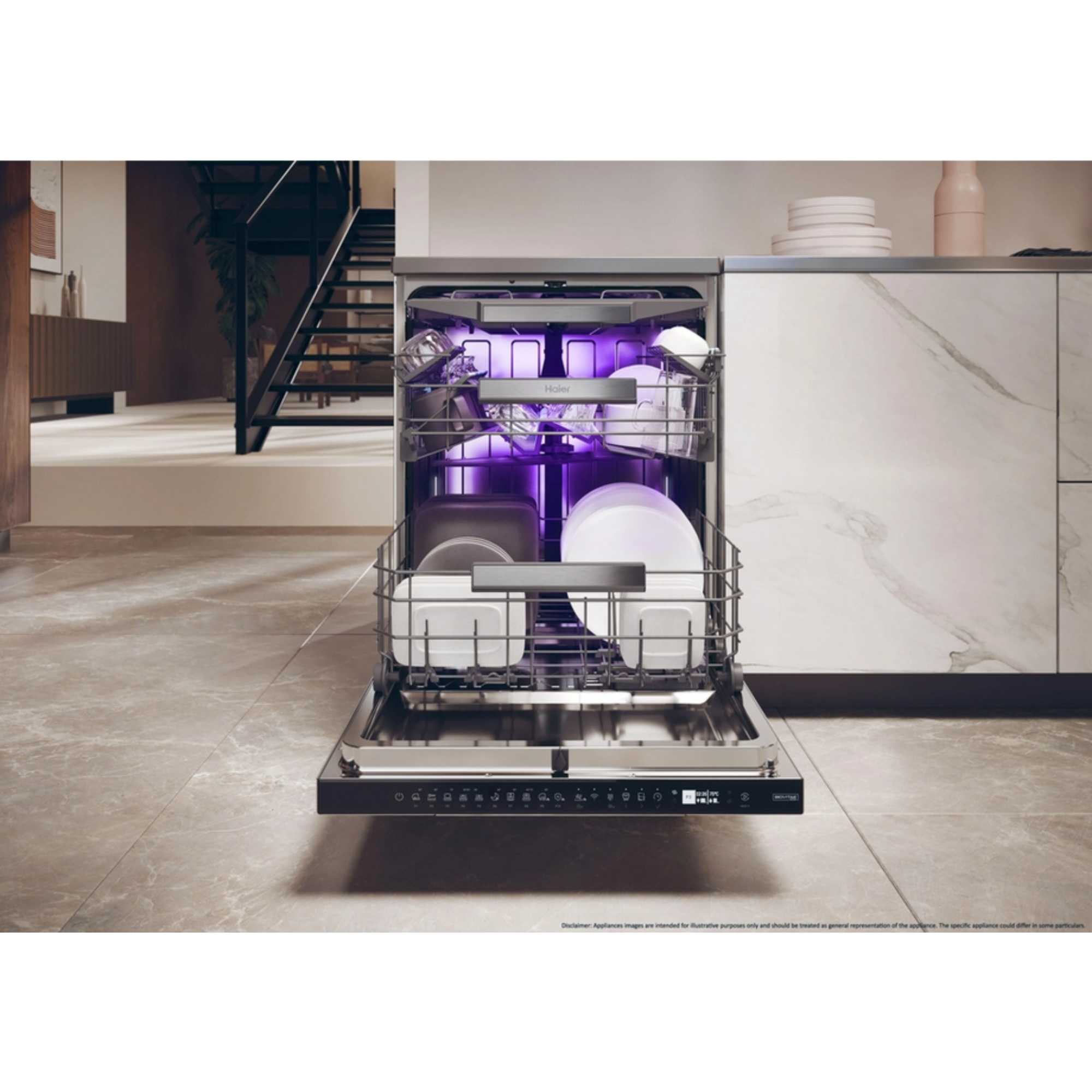 Freestanding Full-Sized Dishwasher - XF6B2M3BX-80