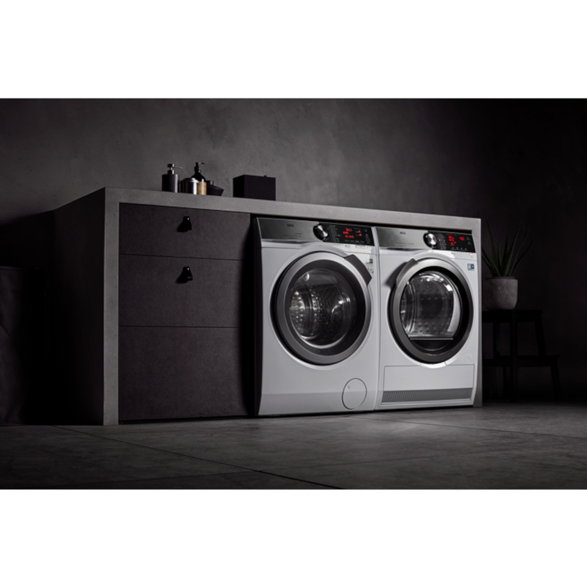 L8FEC966CA 9kg 8000 OKOMIX Washing Machine with Autodose