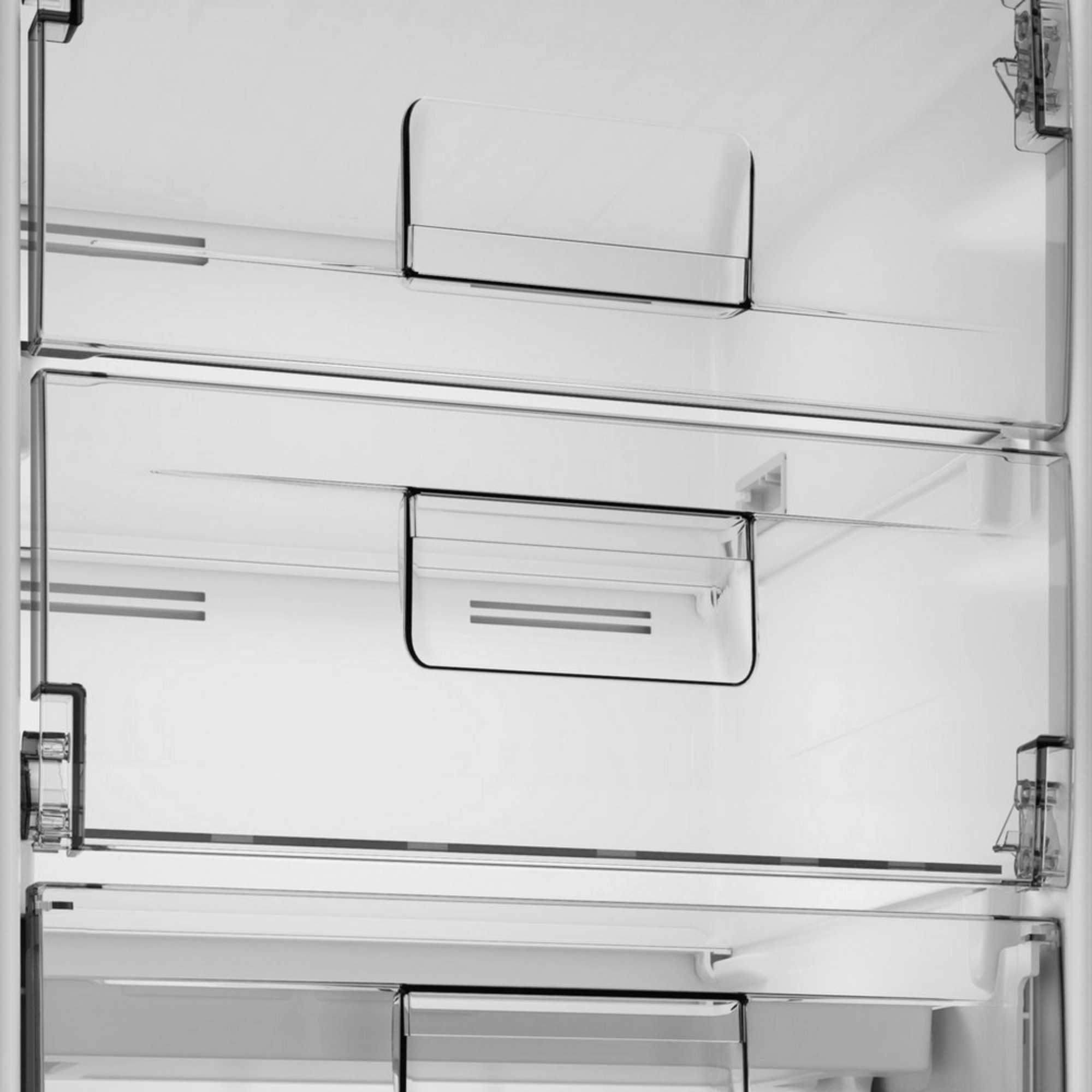 FNM4671P 59.5cm Tall Freezer - White