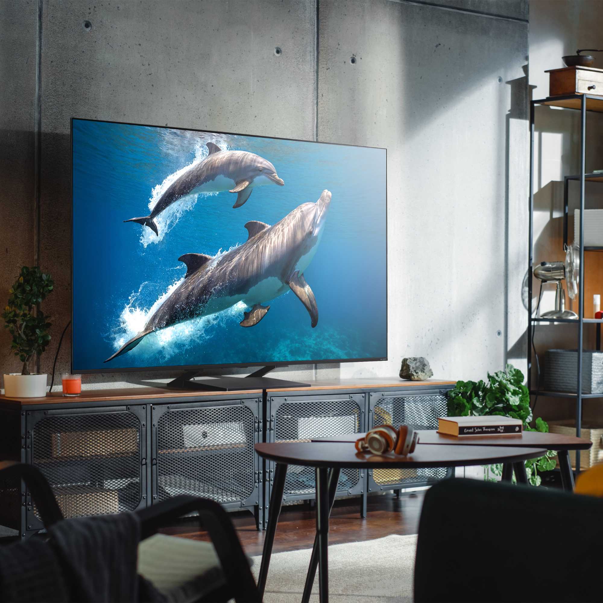 55QNED93A6A 55" 4K QNED Smart TV 120Hz Refresh Rate