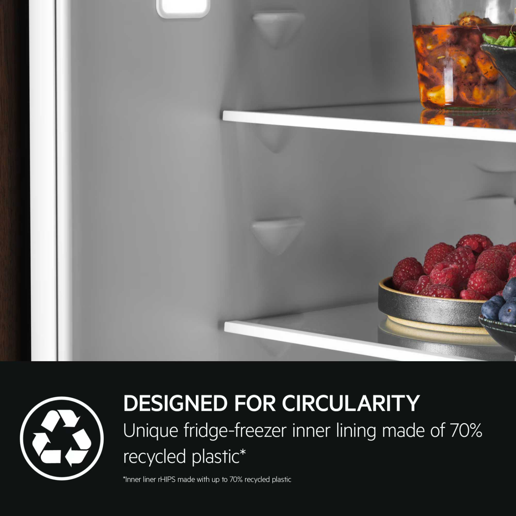 Series 6000 Built-in Fridge Freezer 70/30 Low Frost - NSC6L18ZES
