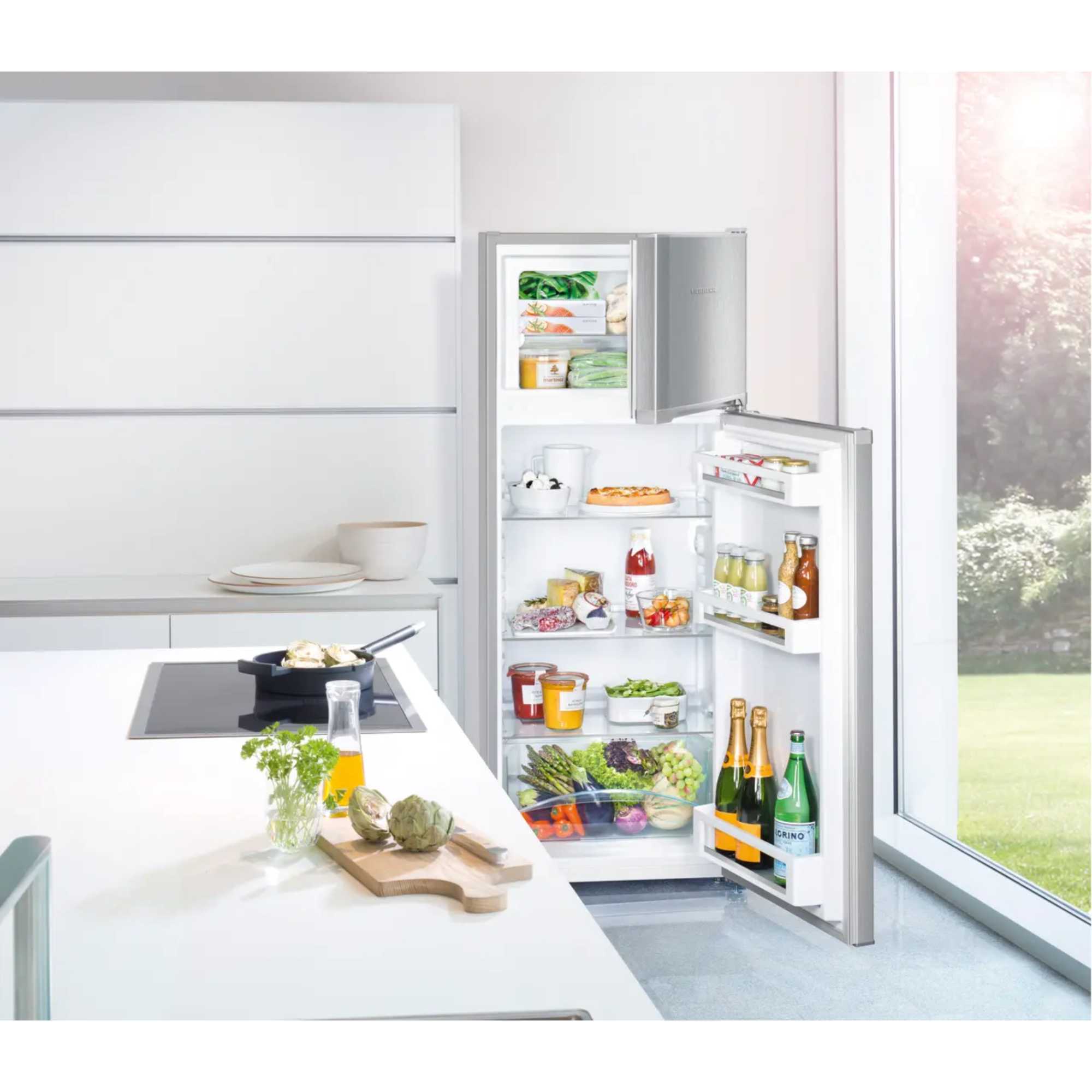 CTele 2531 SmartFrost DuoCooling Fridge Freezer - Silver