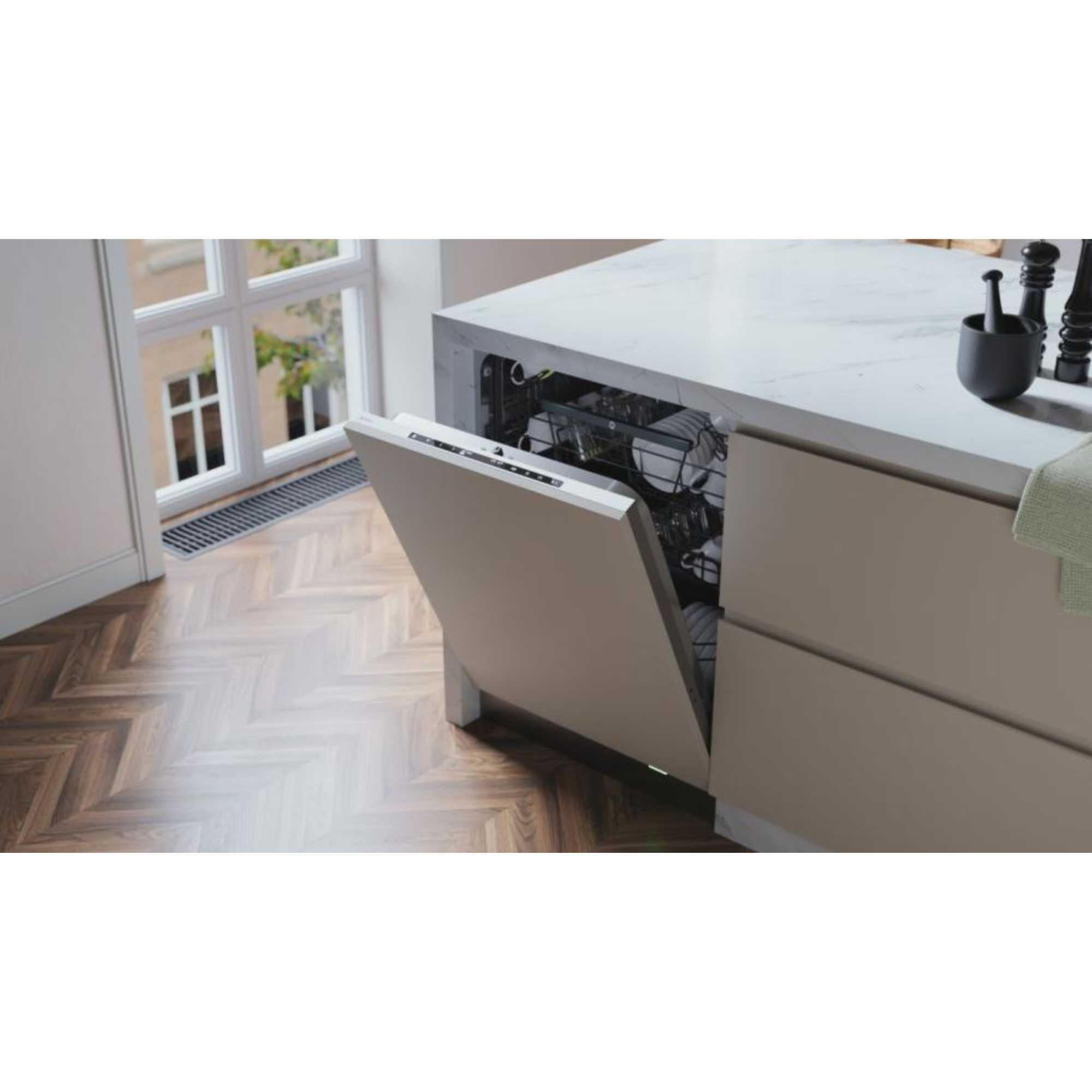 DFI746MU.UK 14 14 Place Settings Smart Fully Integrated Dishwasher