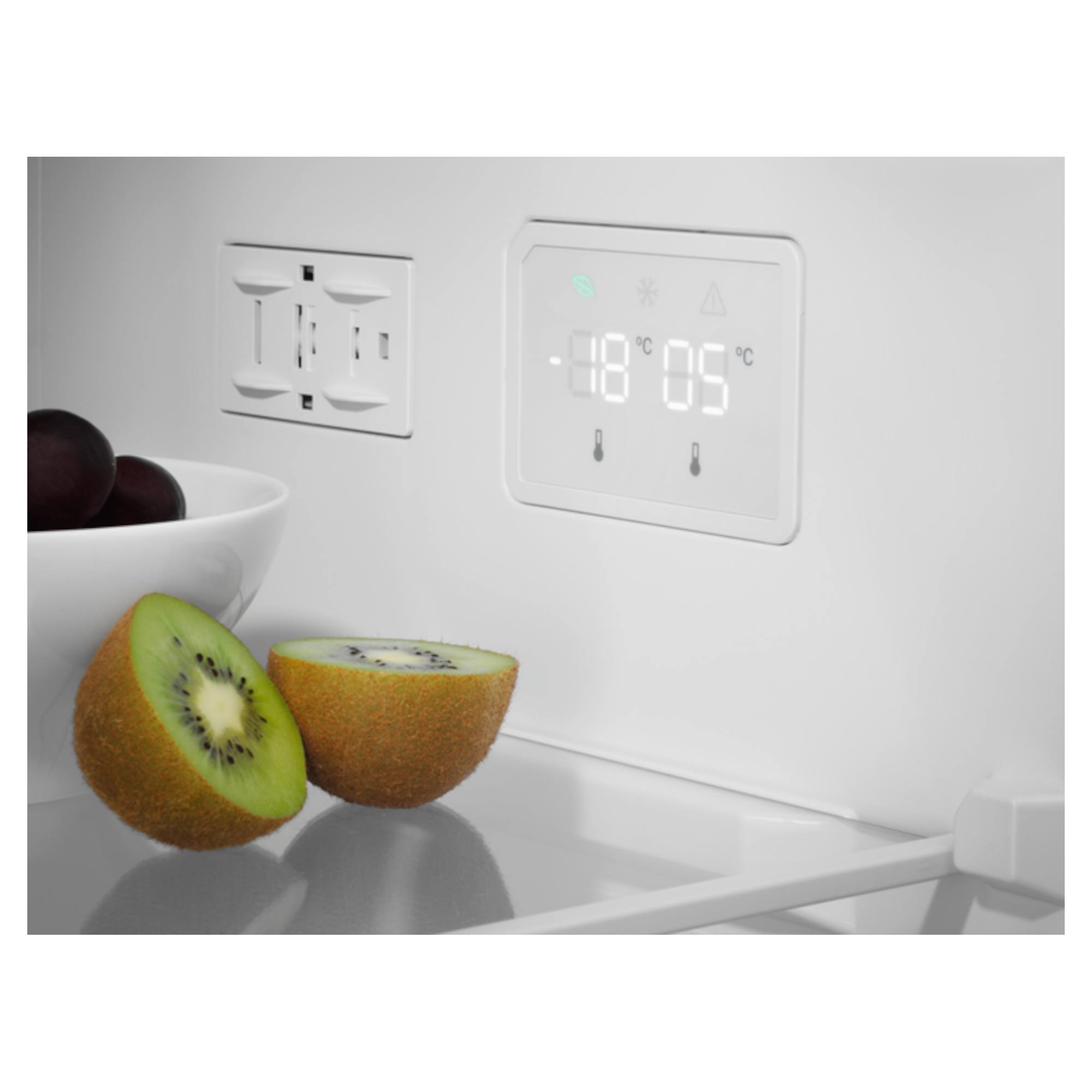 ZNME36FU0 367L Freestanding Fridge Freezer F Energy - Inox