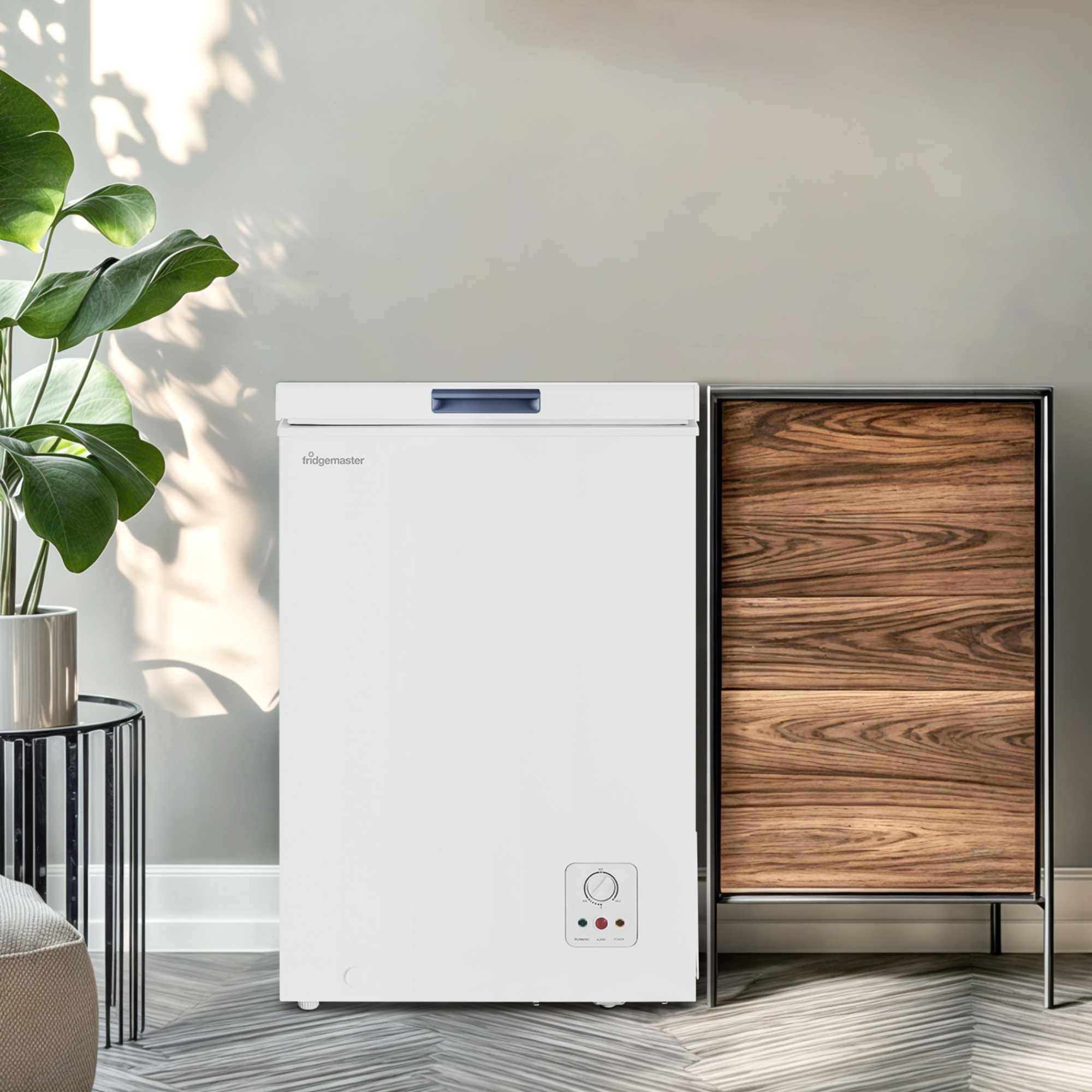 MCF96E Chest Freezer with Winter Guard Technology