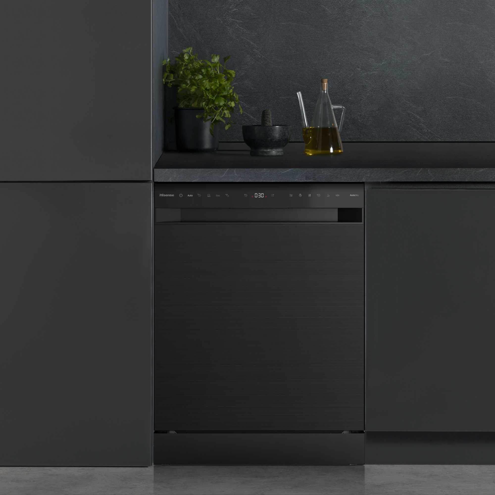 Hi6 Full-Sized Freestanding Dishwasher - HS663A90BXUK