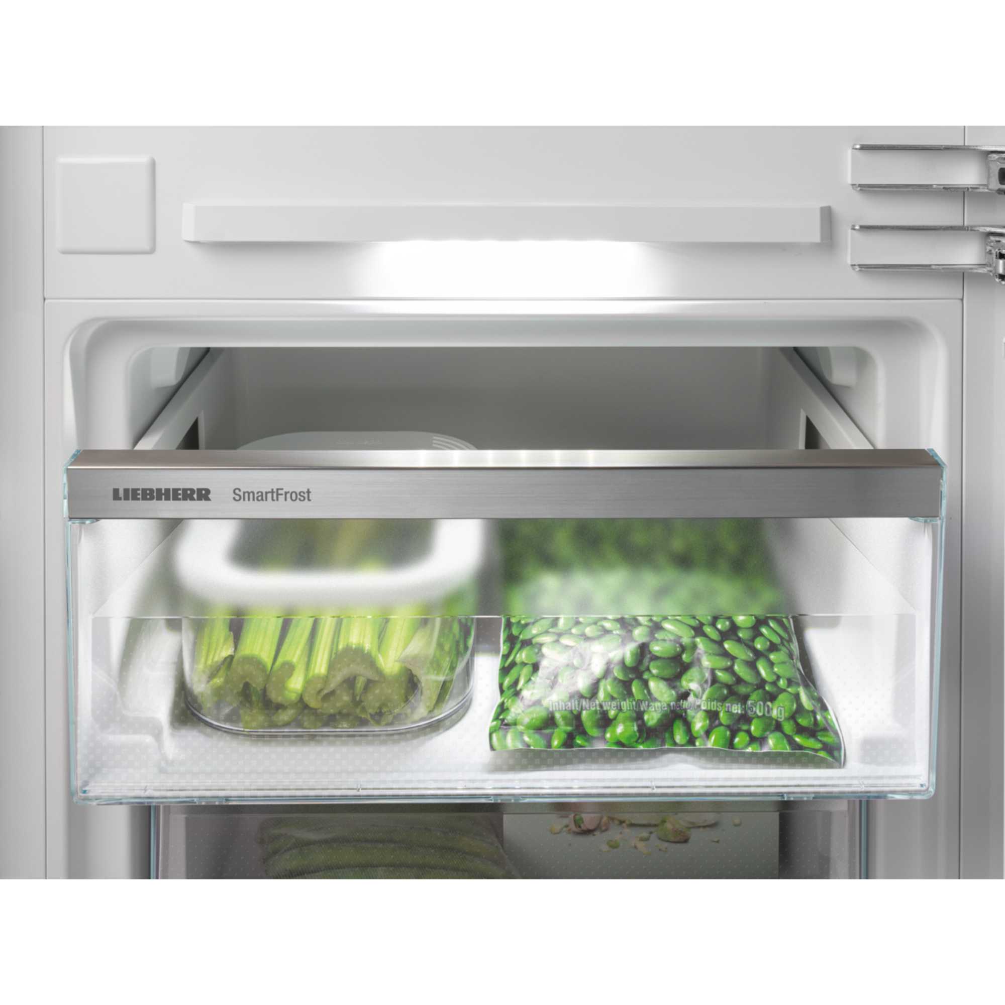 ICSe 5103 Pure 264l SmartFrost Integrated Fridge Freezer