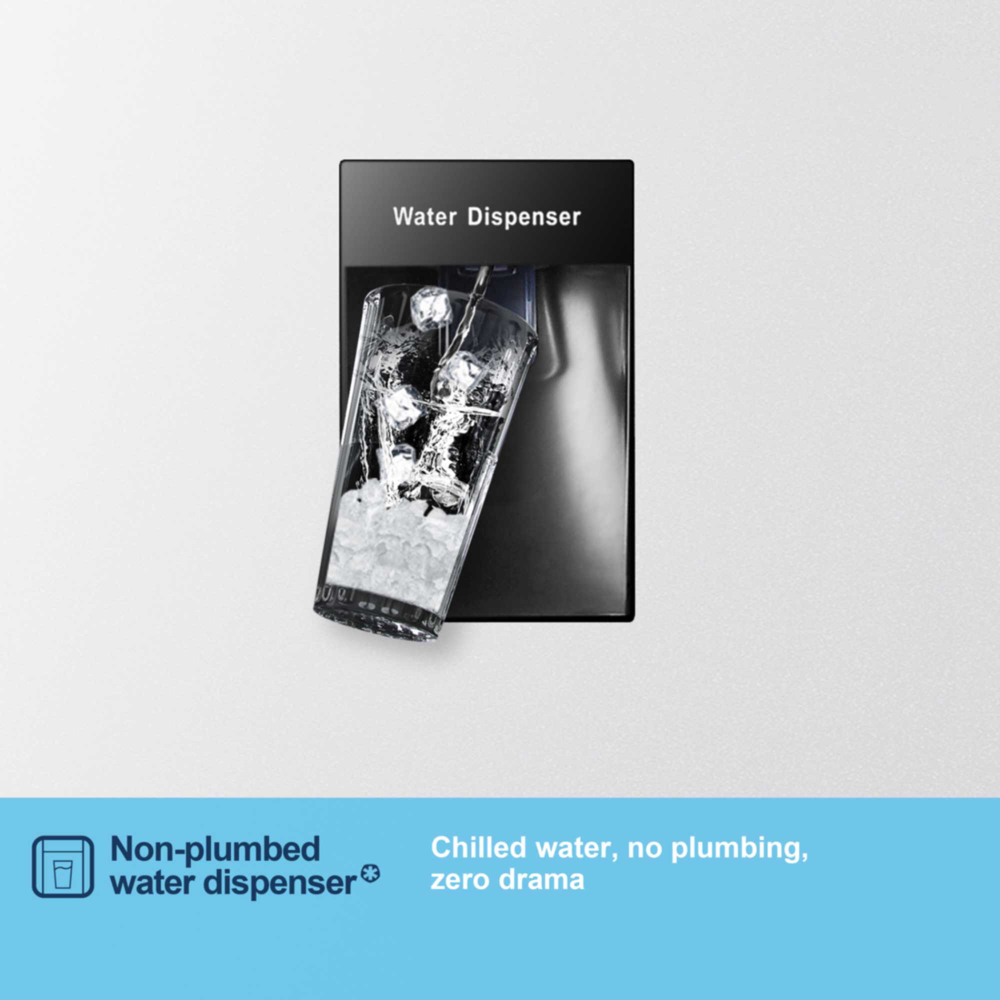 MC55240DE 252l Fridge Freezer with Water Dispenser