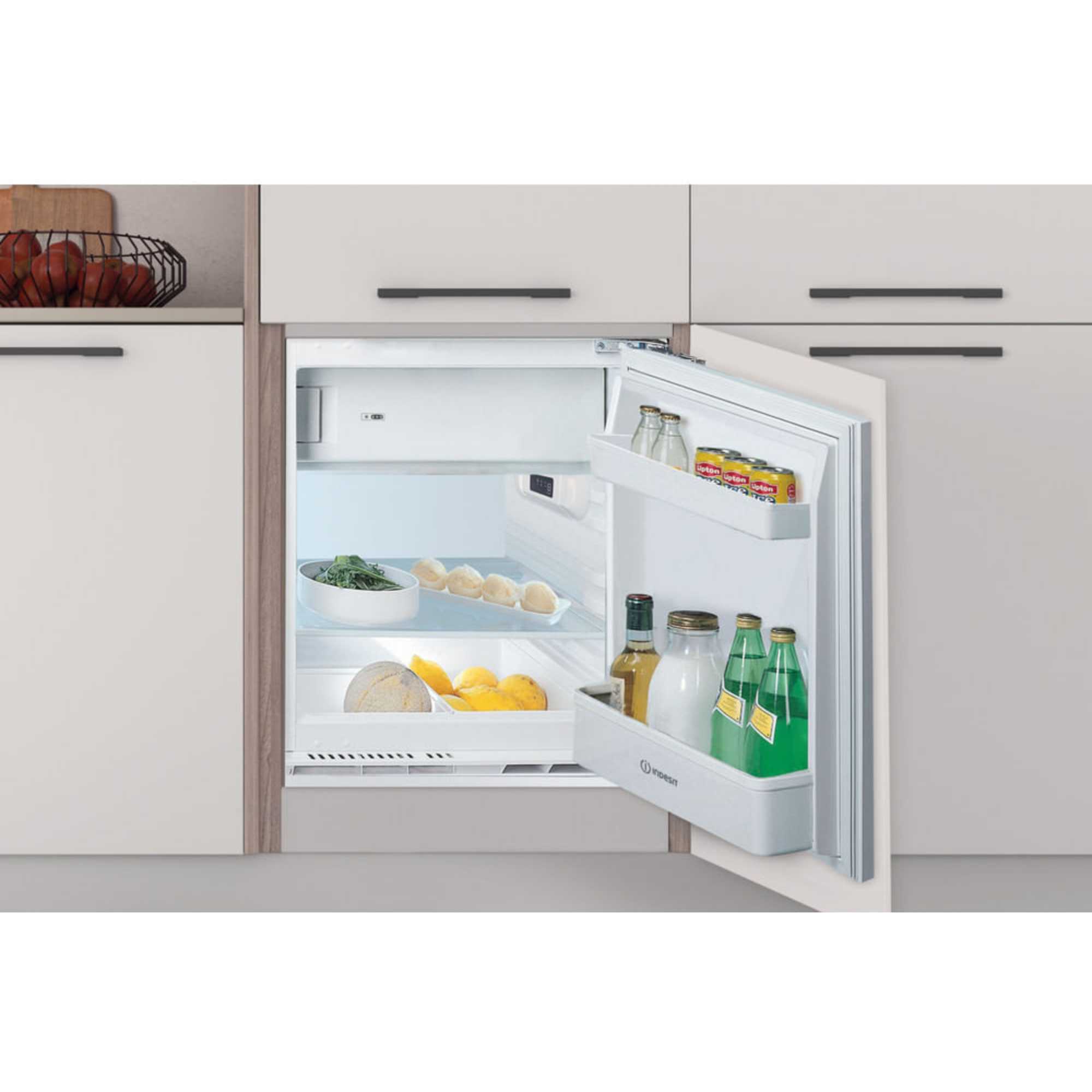 INBUF011 108l Built-In Fridge with Ice Box
