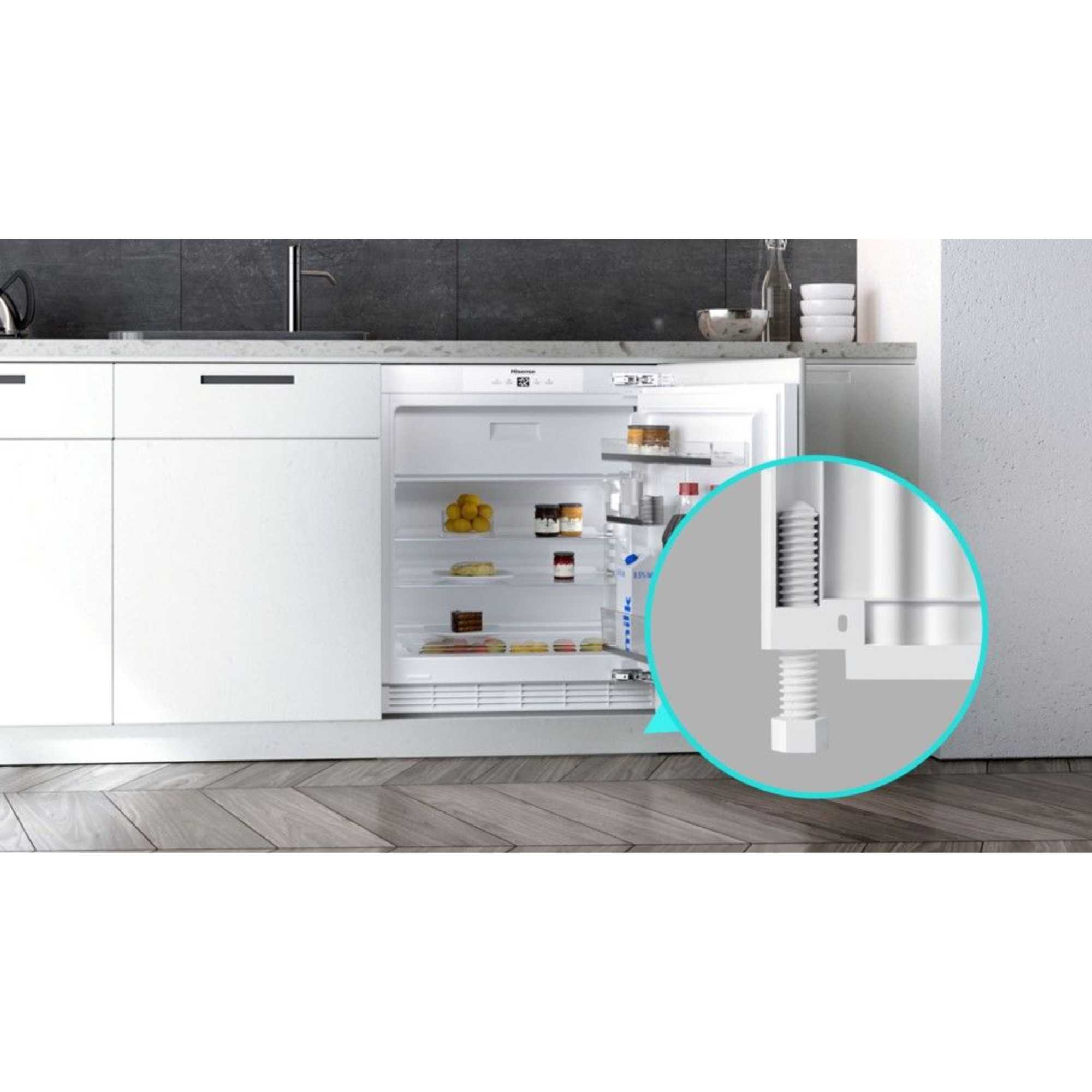 RUR156D4AWE 104l Built-In Fridge with Ice Box