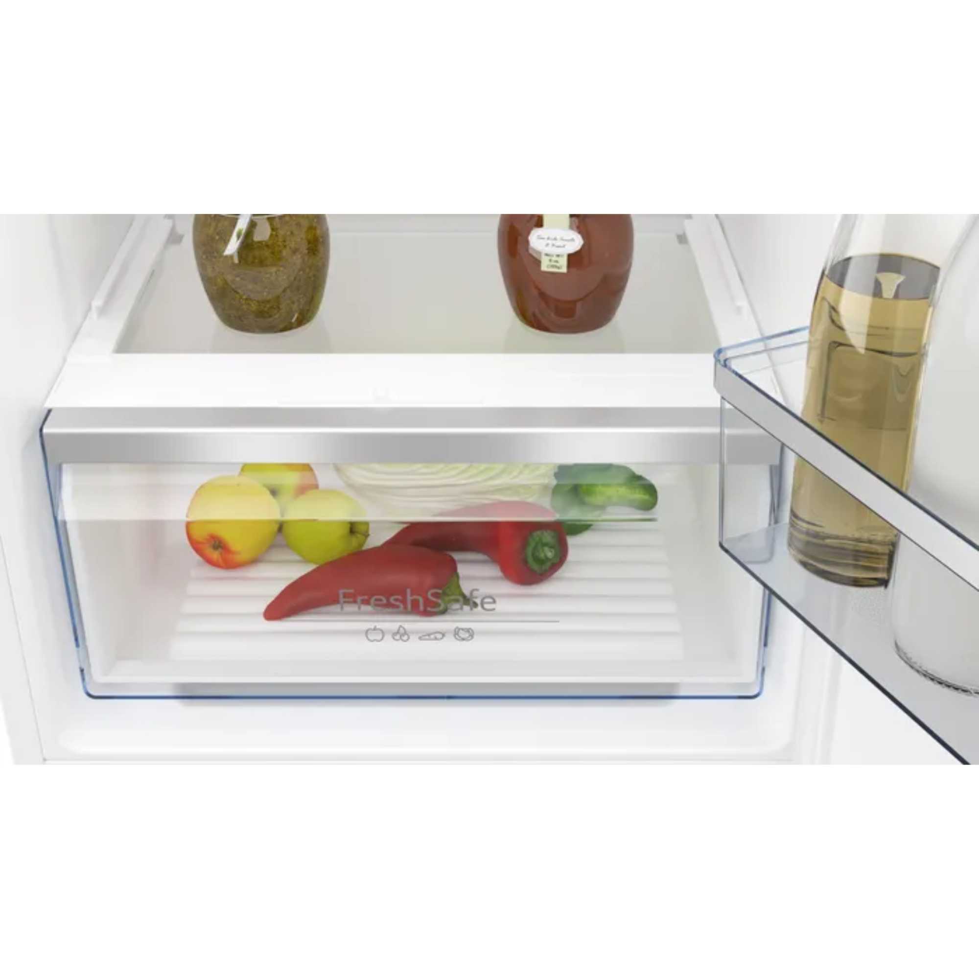 KI5862SE0G N 50 267l Low Frost Integrated Fridge Freezer