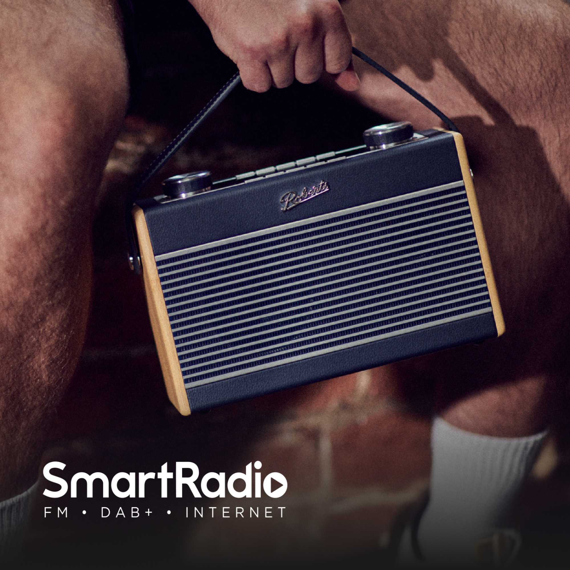 Rambler Max 1970's Retro Style Radio - Navy Blue