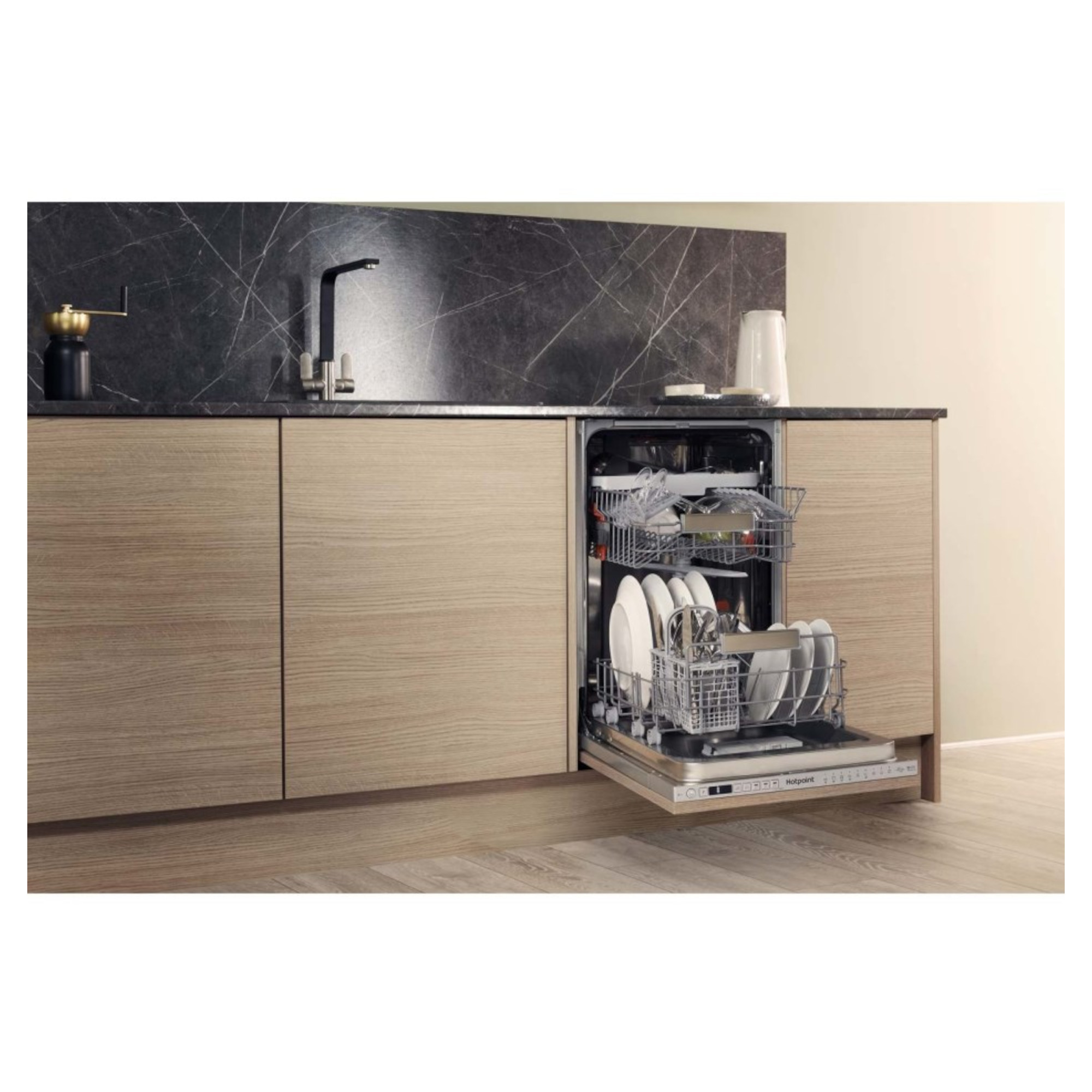 Hotpoint HSIO3T223WCEUKN 10 Place Slimline Fully Integrated Dishwasher