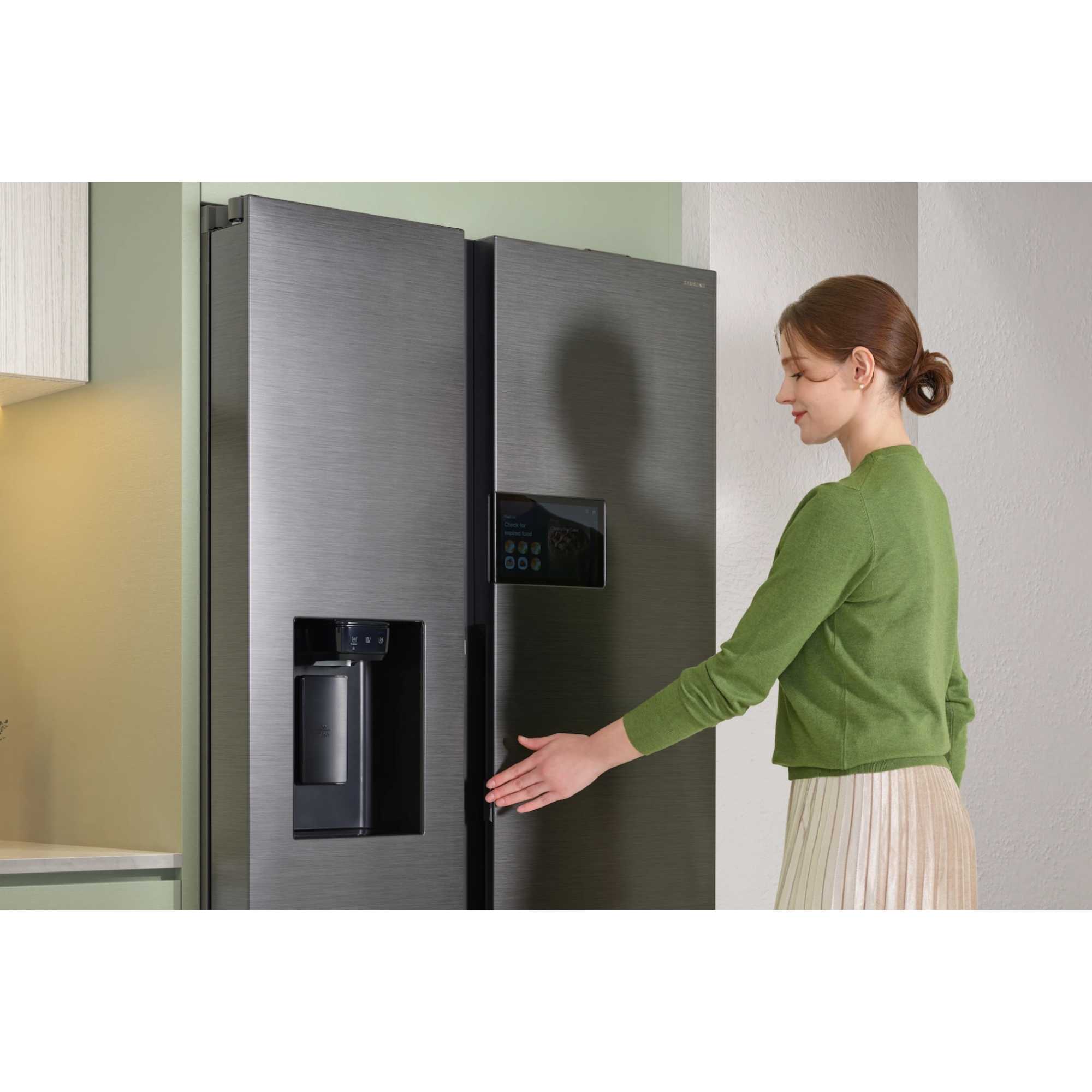 RS90F64EETEU Series 9 American Style 621l Total Frost Free Smart Fridge Freezer - Slver