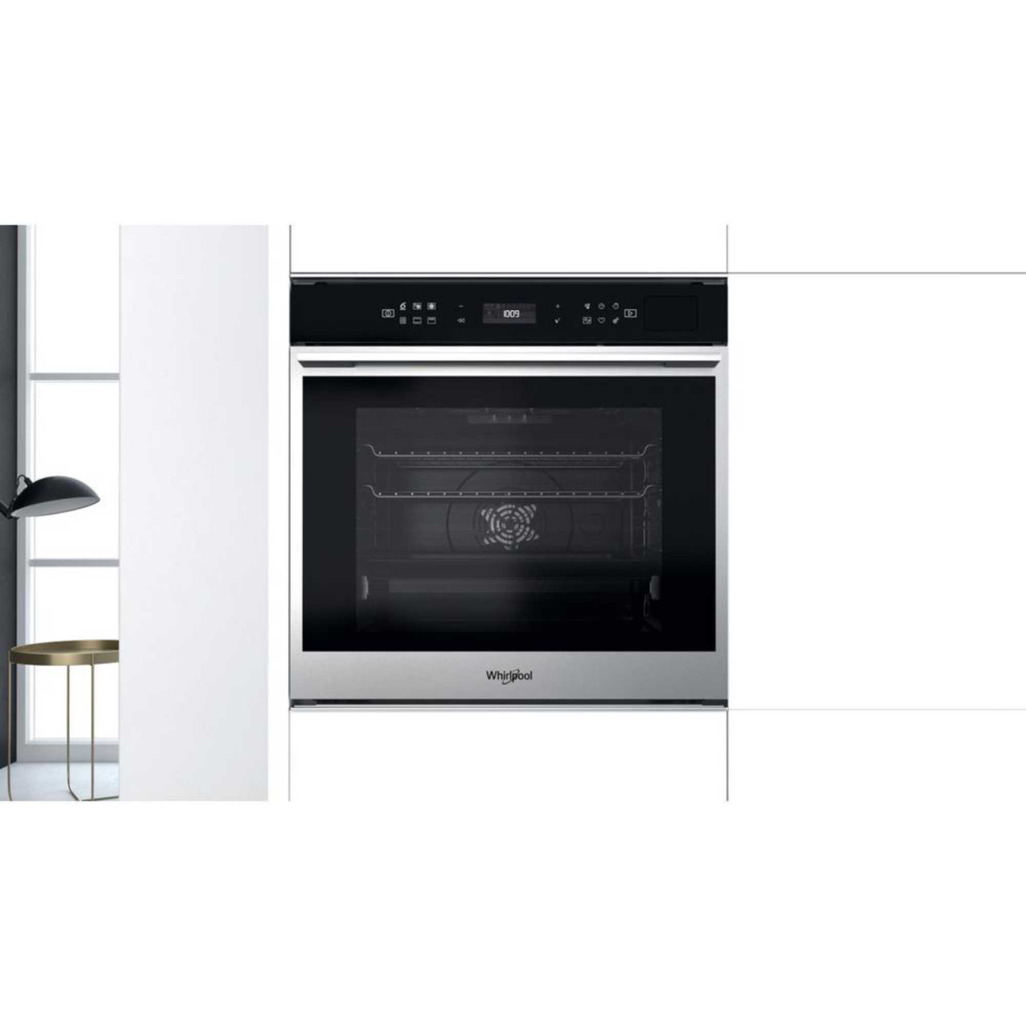 W7OM44S1P 73l Built-In Electric Pyrolytic Single Oven - Stainless Steel