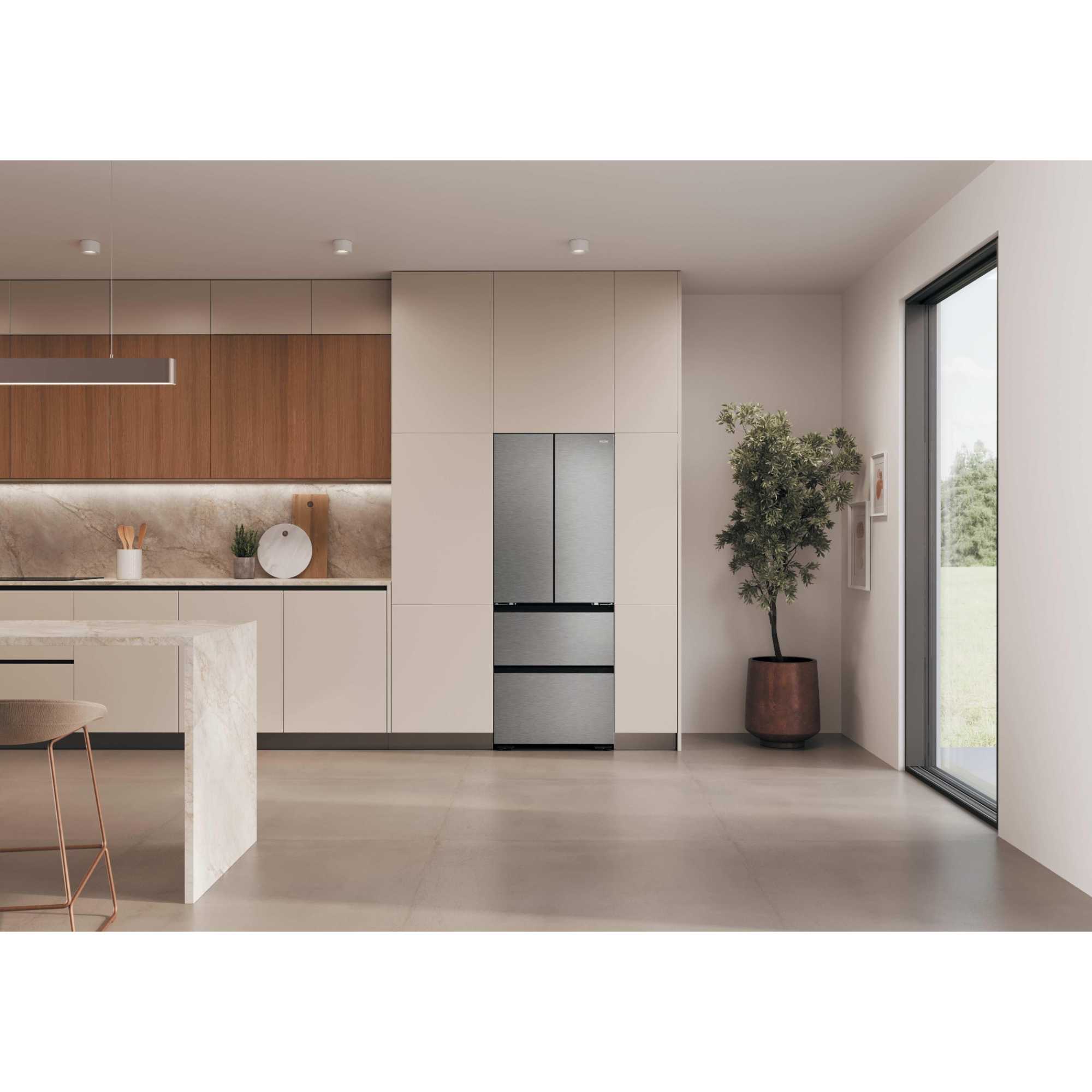 Space-Fit American Style Fridge Freezer 60/40 No Frost - Platinum Inox - HFKR5718DNMM