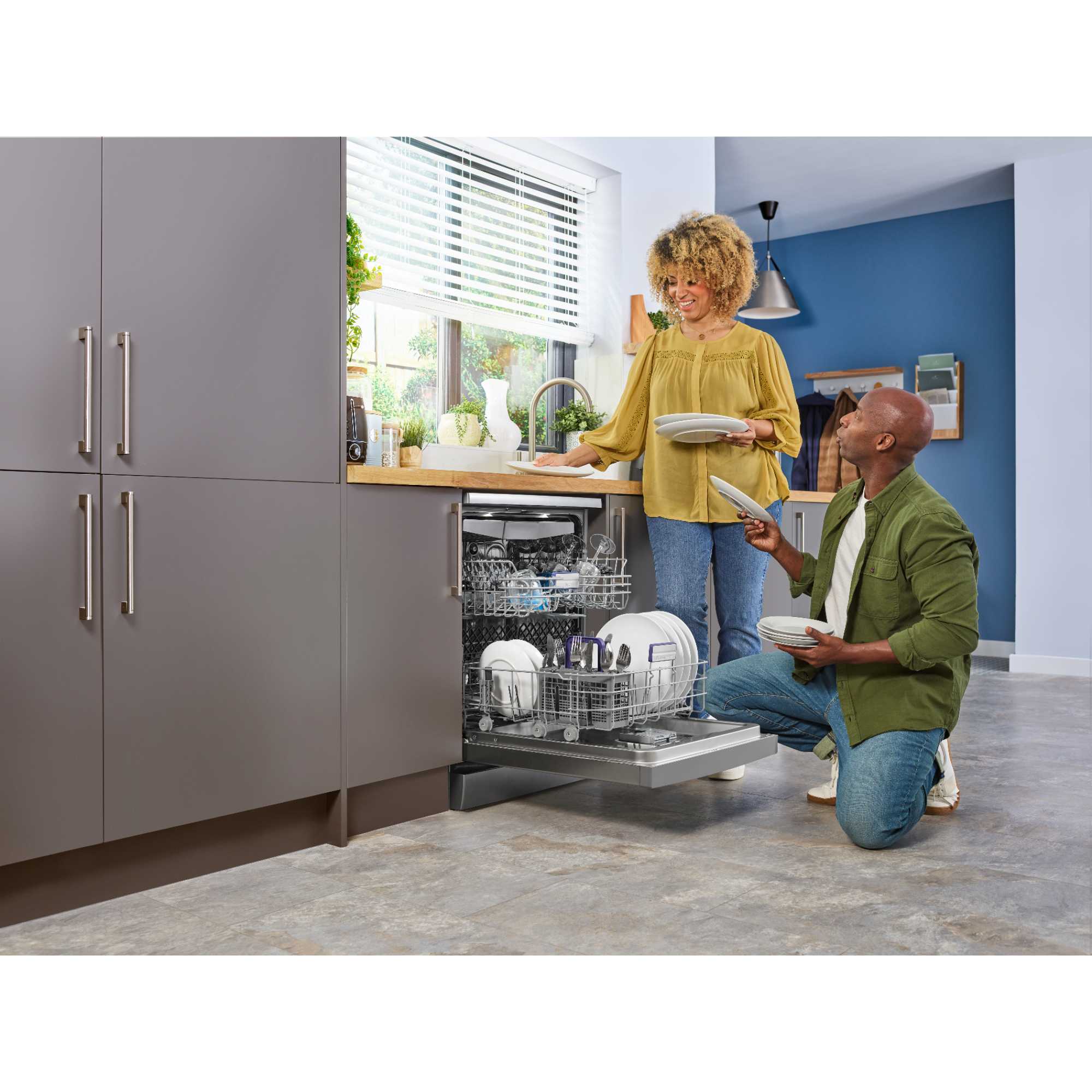 BDFN36640CX 16 Place Settings Dishwasher with CornerIntense - Stainless Steel