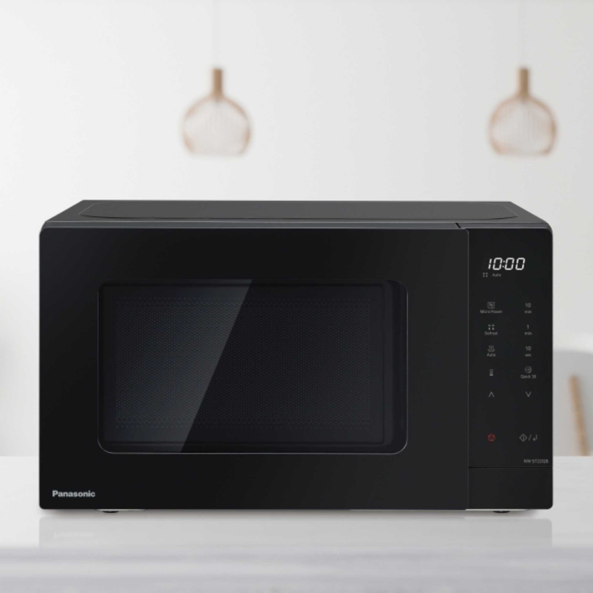 NN-ST22QBBPQ SOLO 800W 20l Compact Microwave - Black