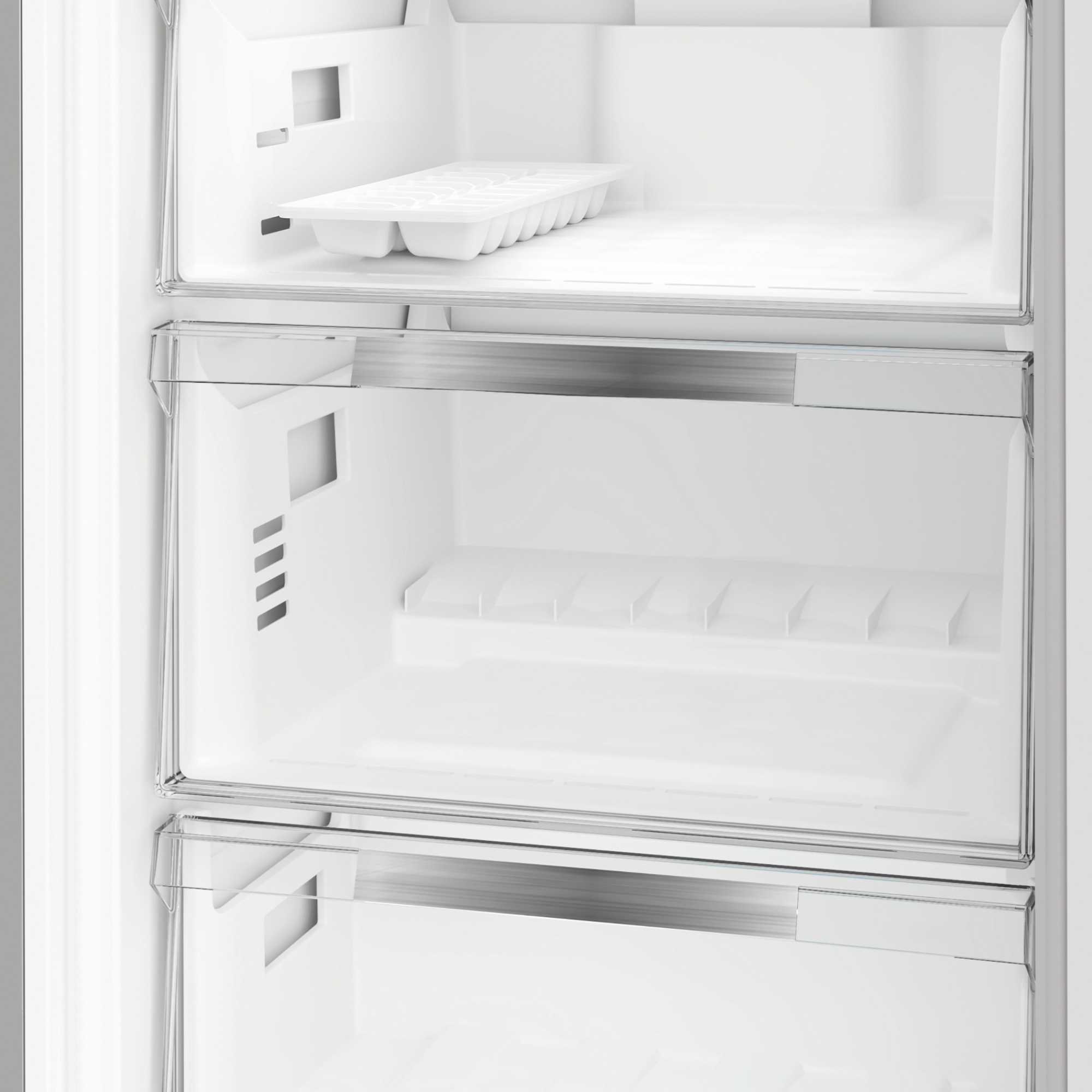 HPK 26403 W4UK Dual No Frost 70/30 Fridge Freezer - White