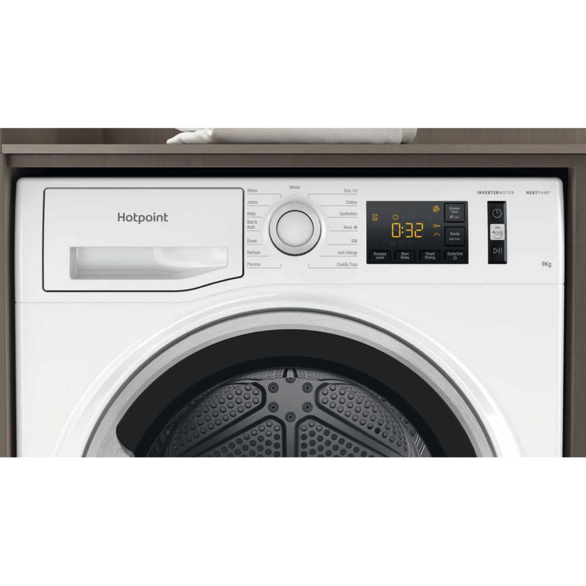 NT M11 92SK UK ActiveCare 9kg Heat Pump Tumble Dryer - White