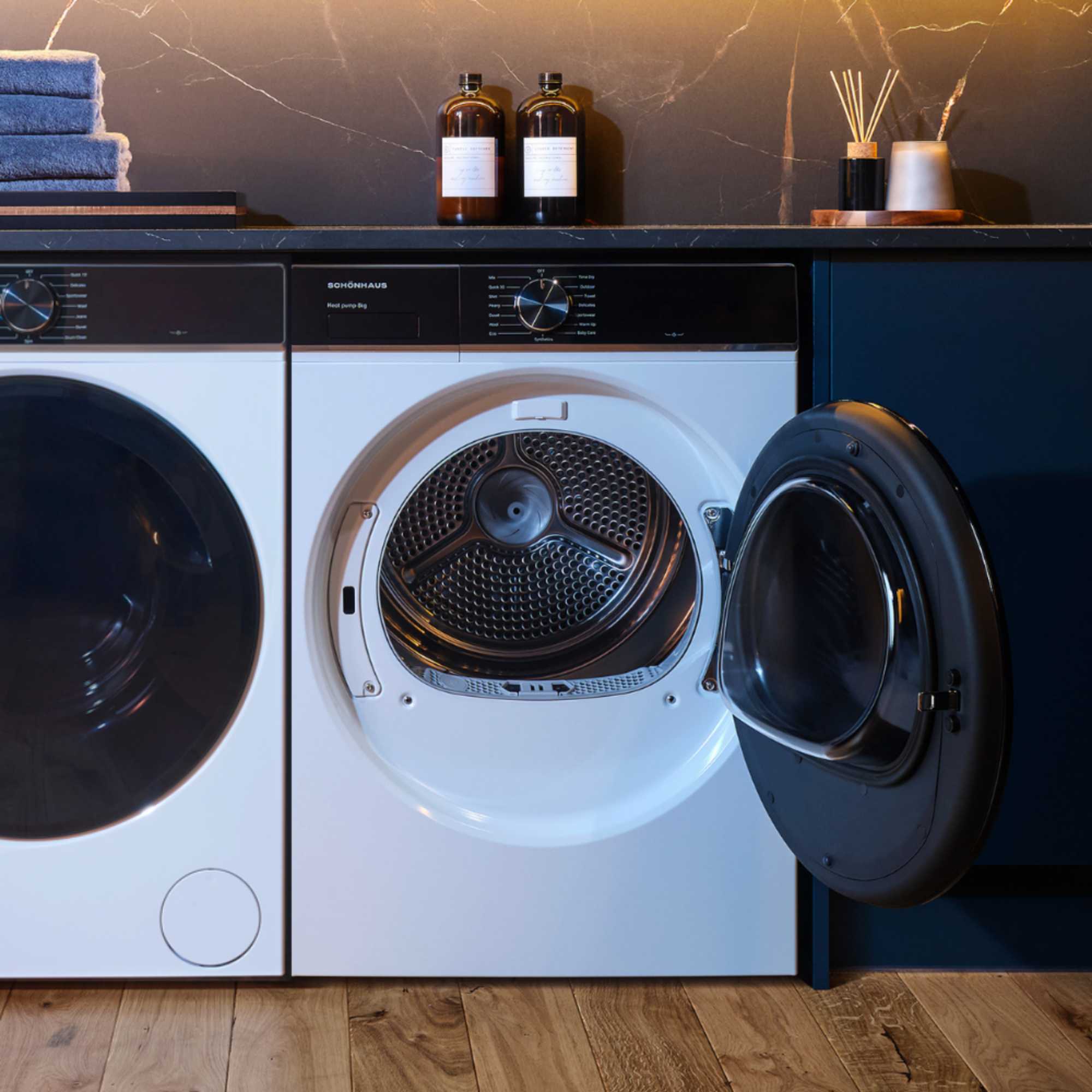 8kg Heat Pump Tumble Dryer - TDSHF018A3W