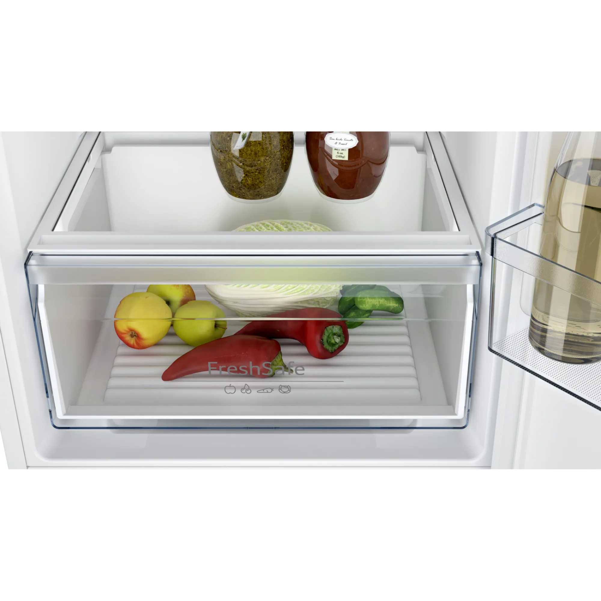 KI7861SE0G N 30 260l Full NoFrost Integrated Fridge Freezer