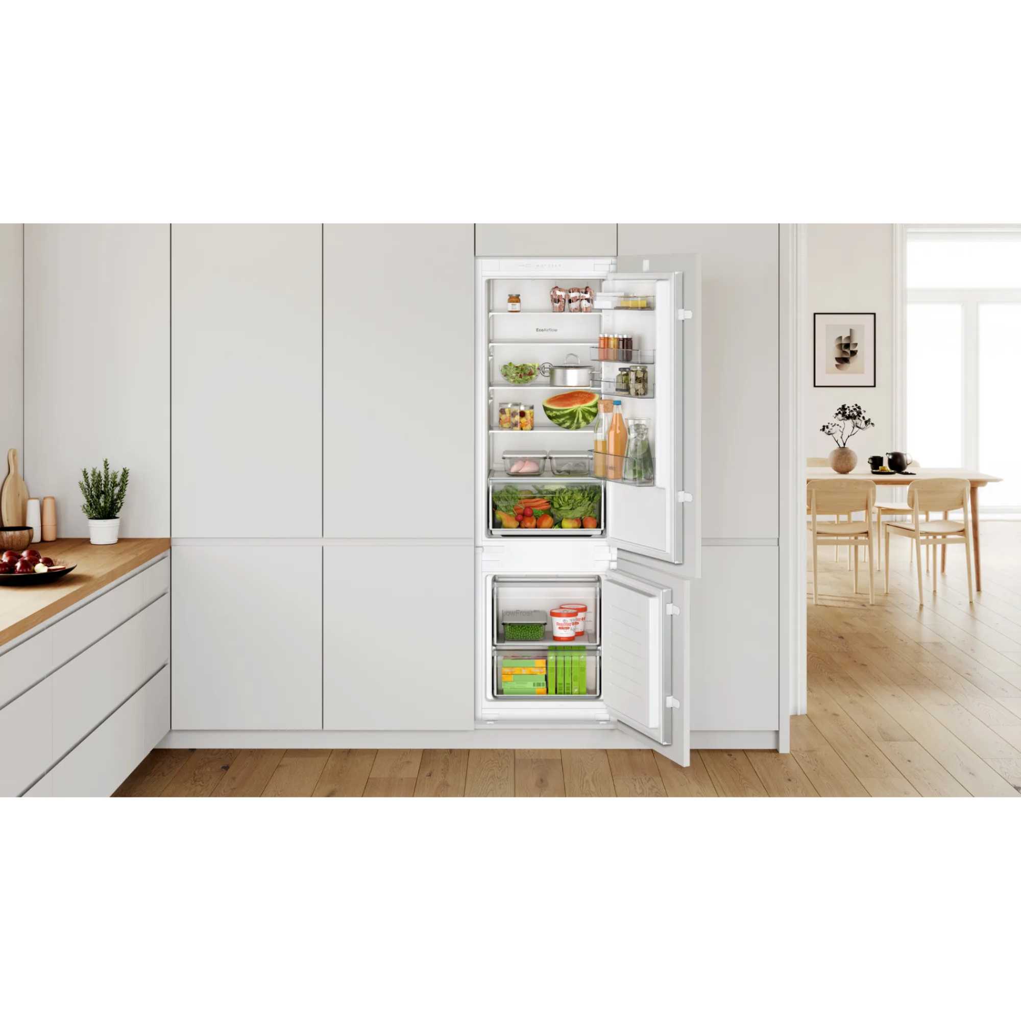 KIV87NSE0G Series 2 280l Low Frost Integrated Fridge Freezer