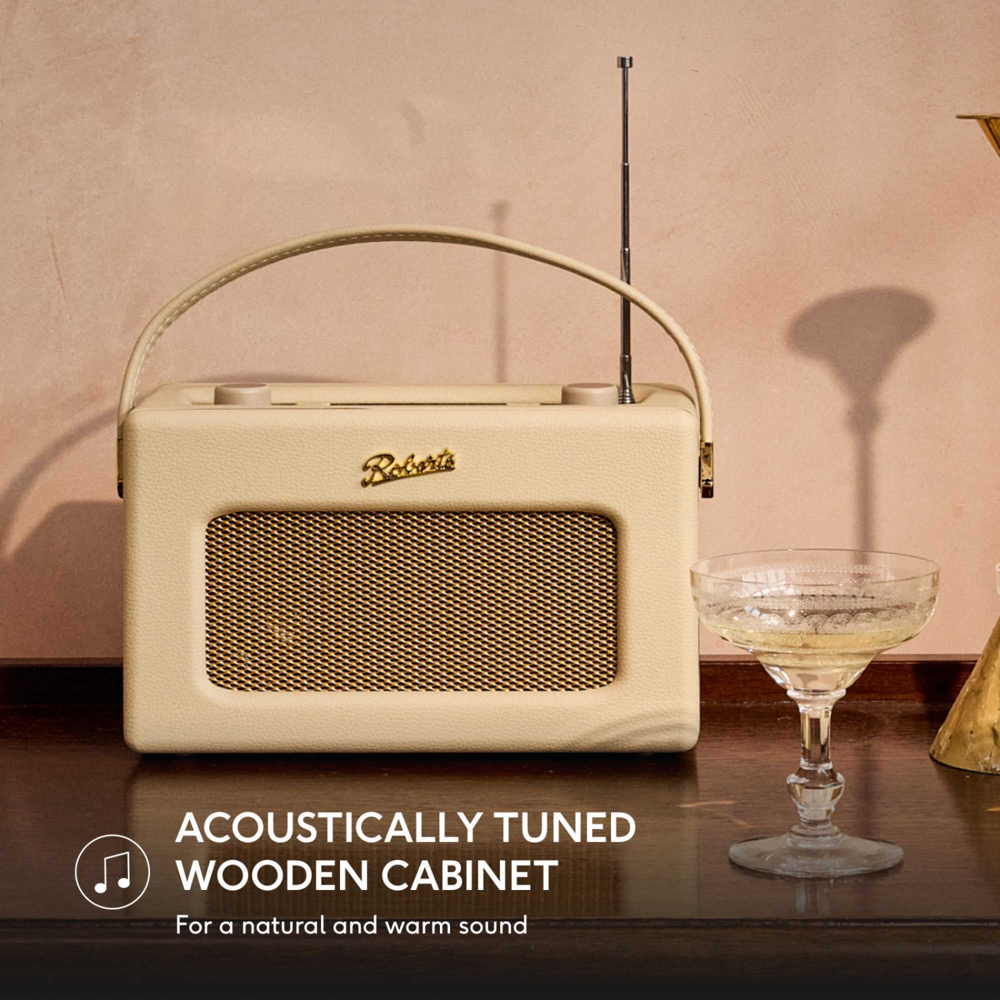 RD70PC 1950s Style Clock Radio - Pastel Cream