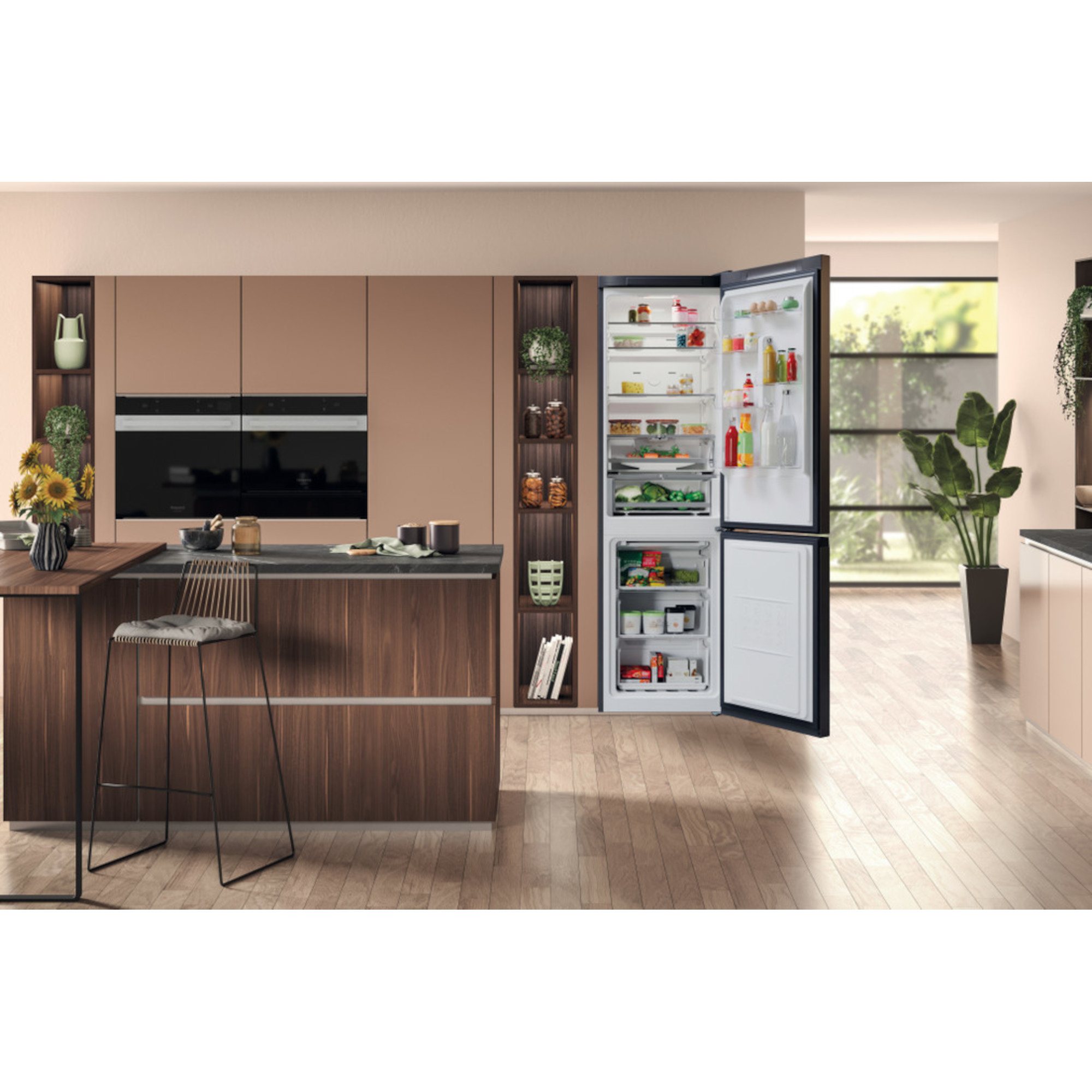 Image of Hotpoint H7X93TSKM