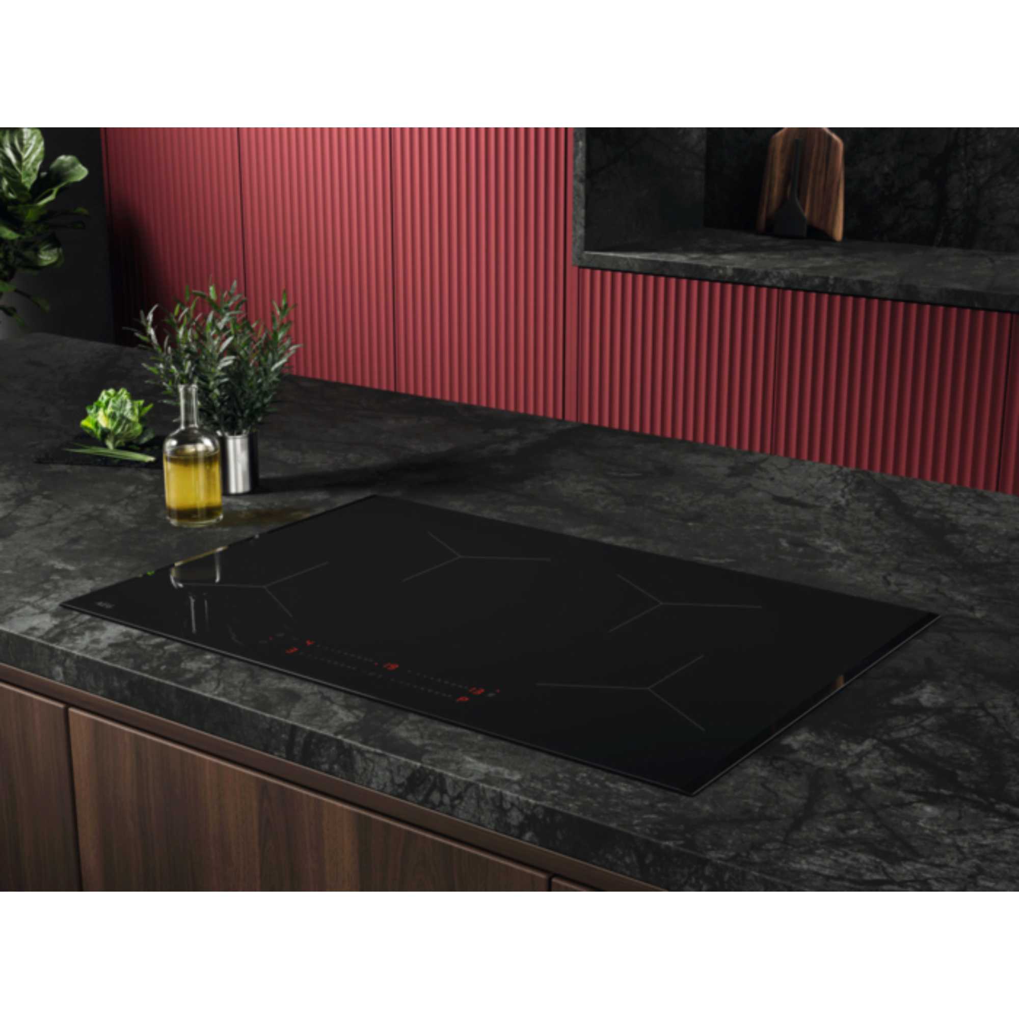 AEG - Induction Hob - 4 Zone - 78cm - Black