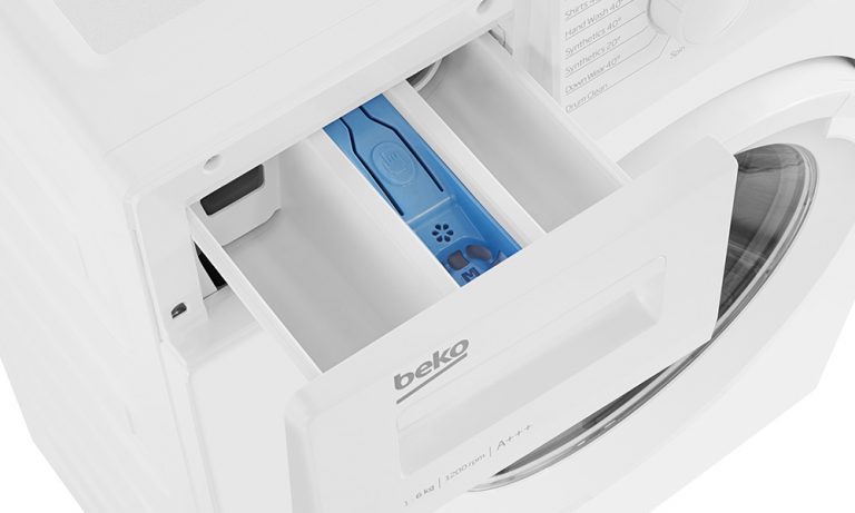 Beko WTG620M1W Washing Machine