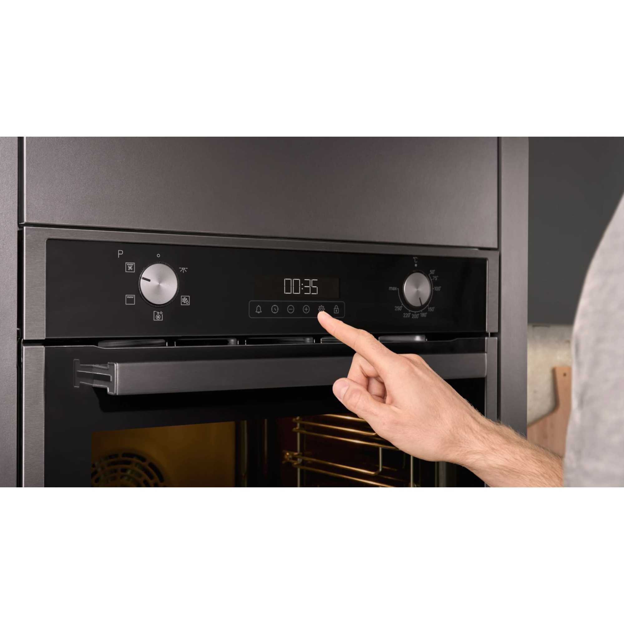 AeroChef ROEN8201B Built-In Single Electric Oven - Black
