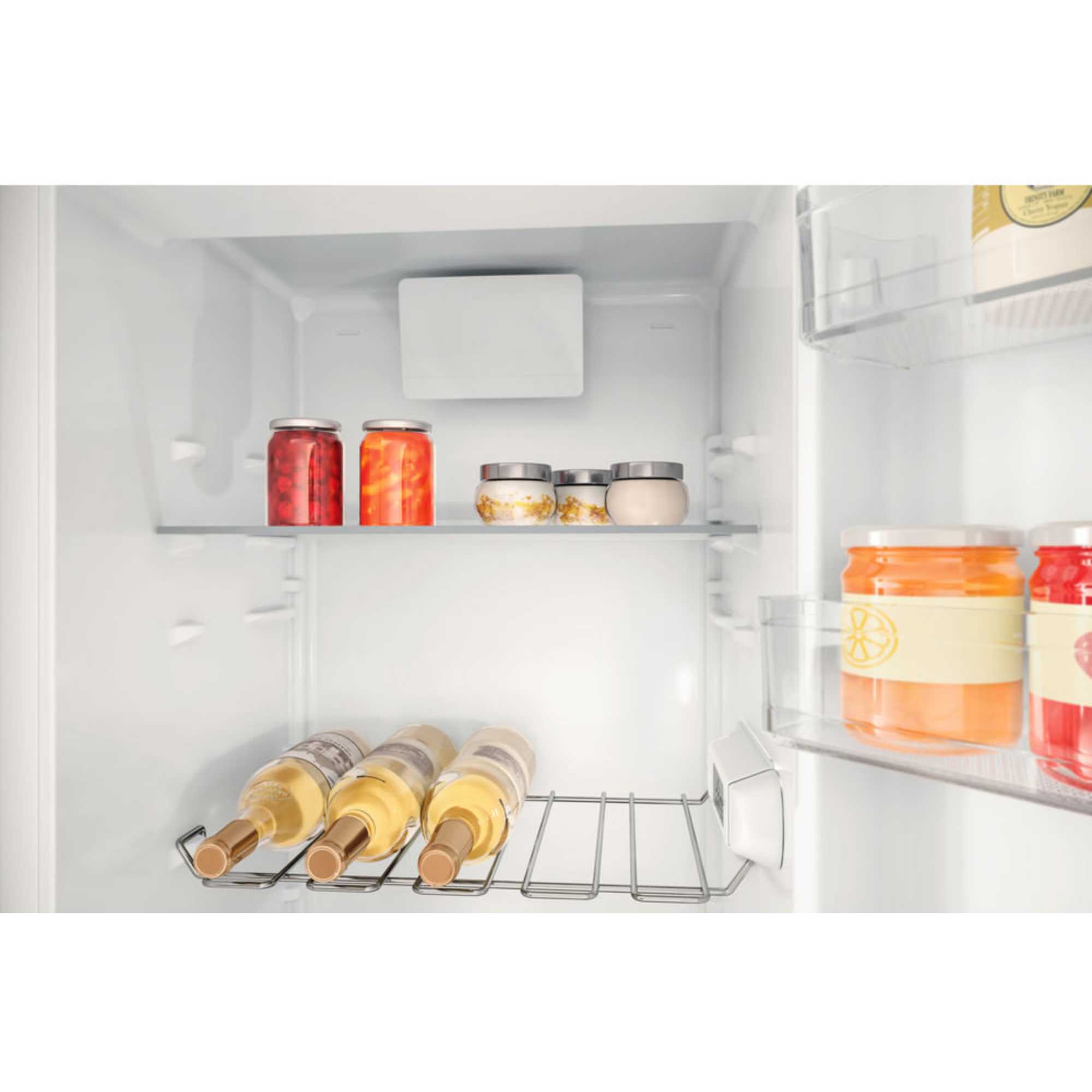 HTSD18A011A1Low Frost 306l Active Fresh Built-In Fridge