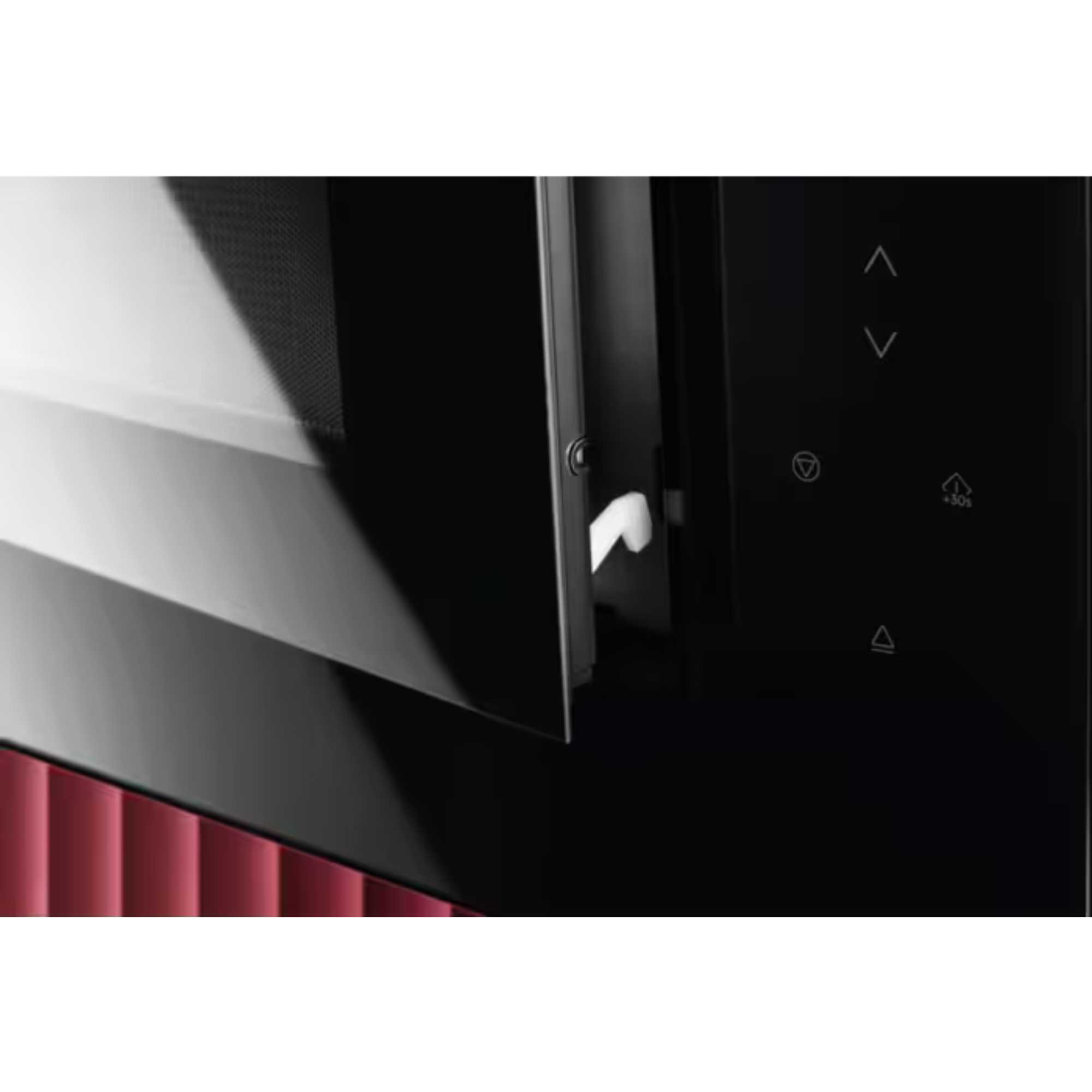 OB6GM261UB 6000 26L 900W Integrated Microwave & Grill - Black