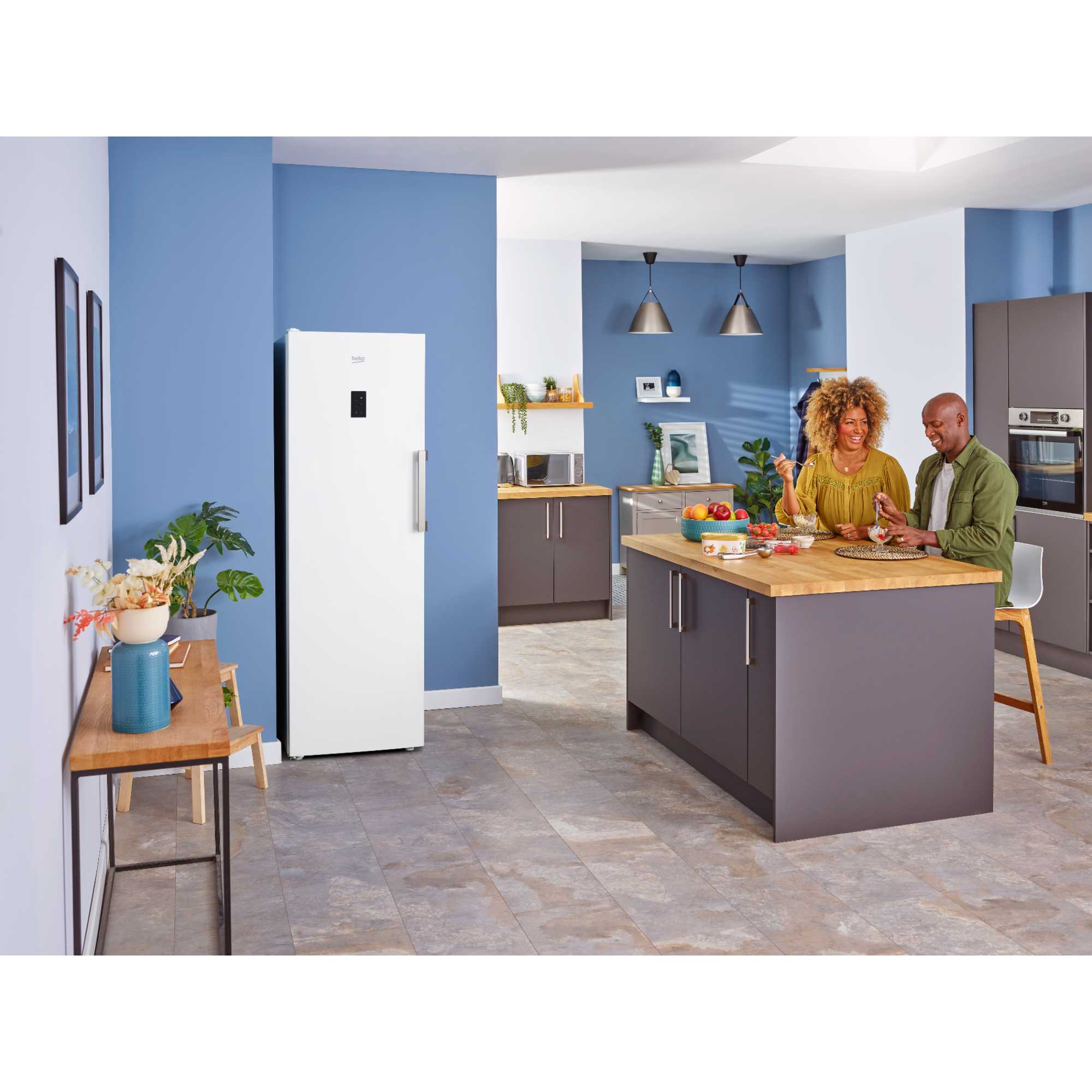Tall Freezer Frost Free - White - FNP4686W