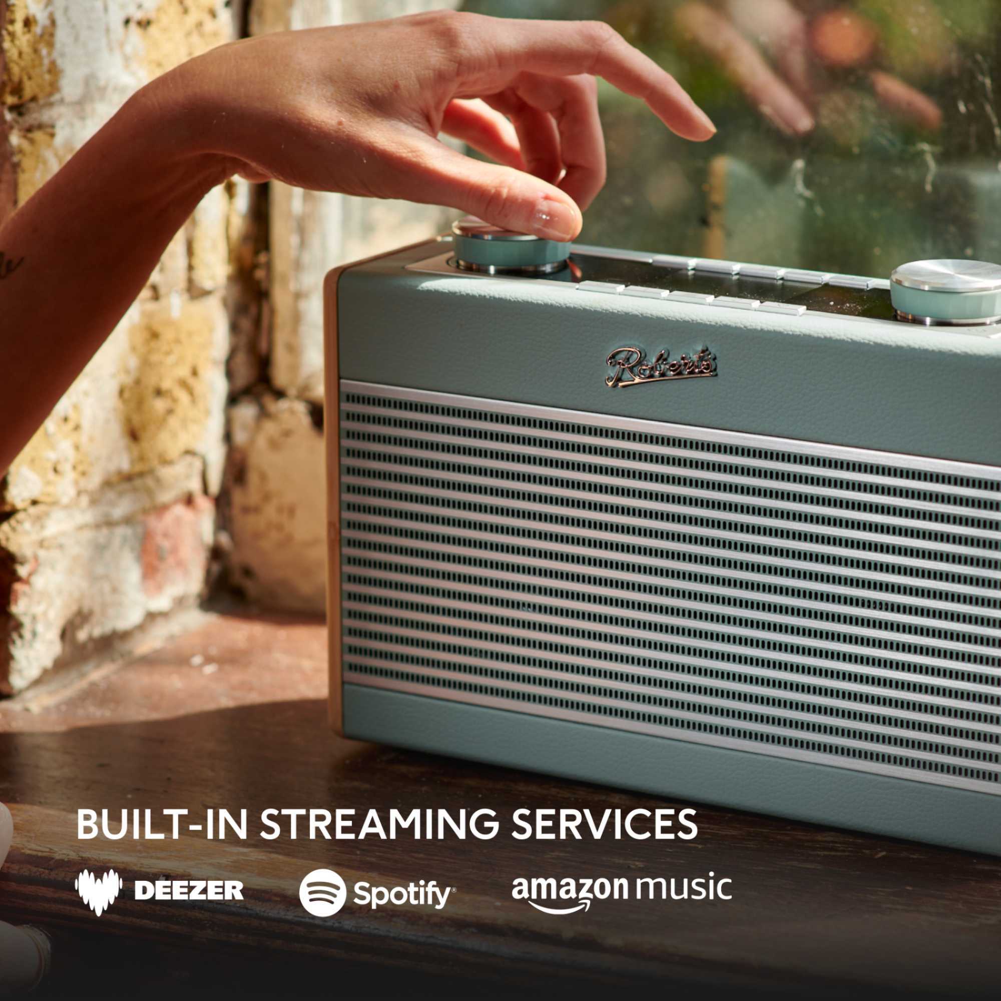 Rambler Max 1970's Retro Style Radio - Duck Egg