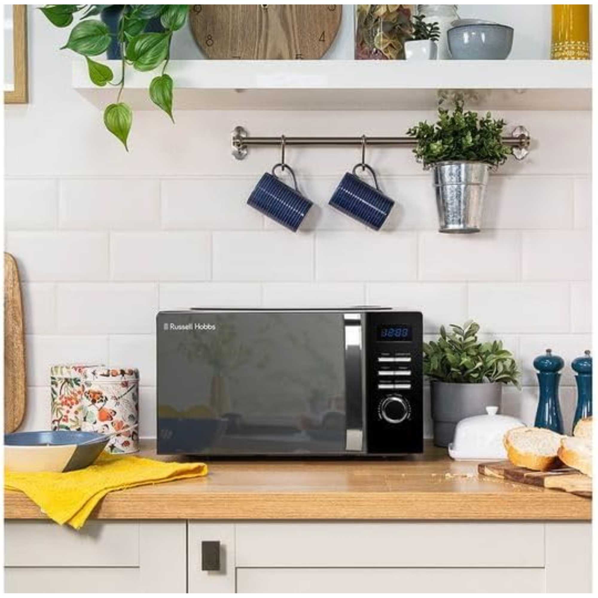 RHMD830MB 20l 800W Compact Solo Microwave - Black