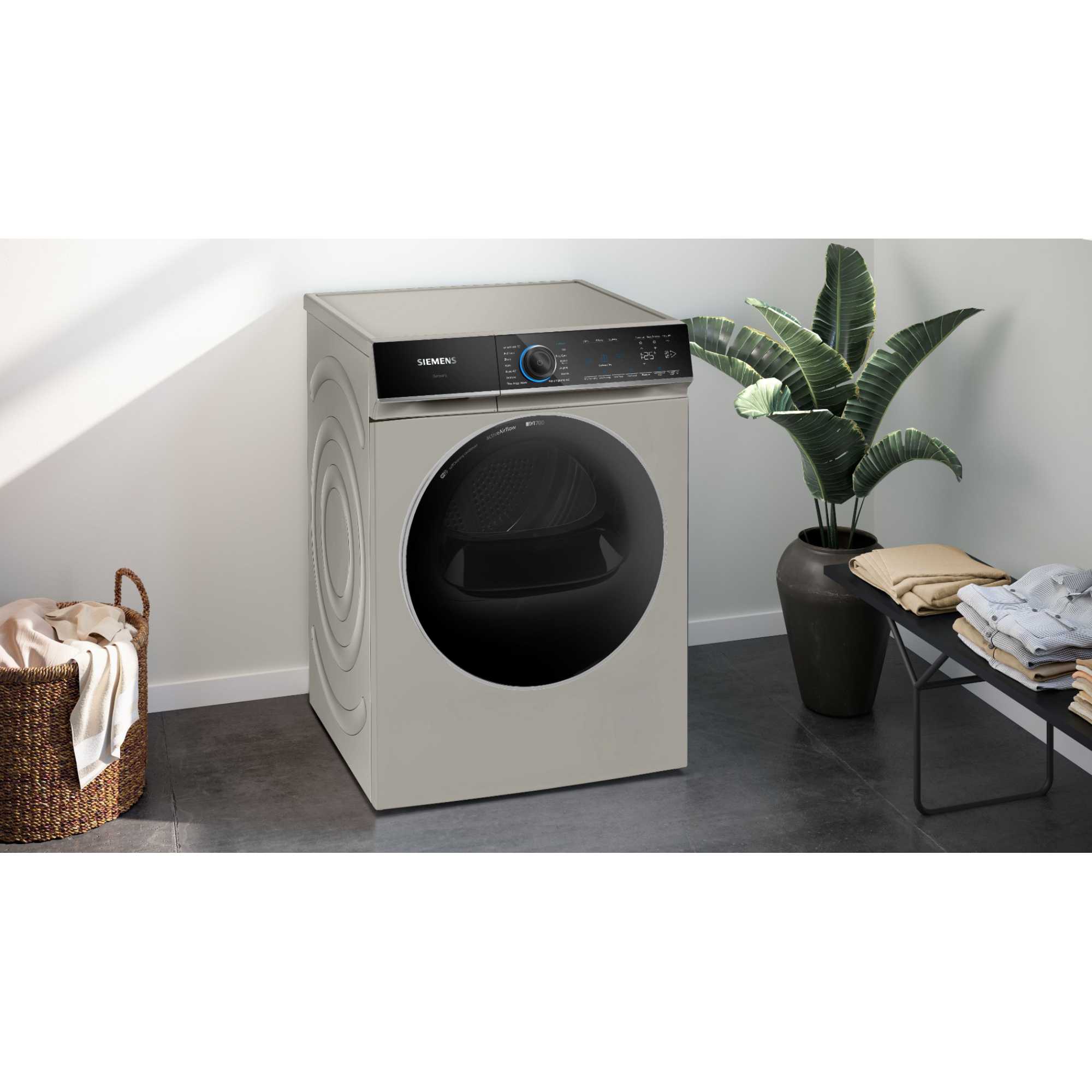 WR47B2CSGB IQ700 9kg Heat Pump Smart Tumble Dryer - Graphite