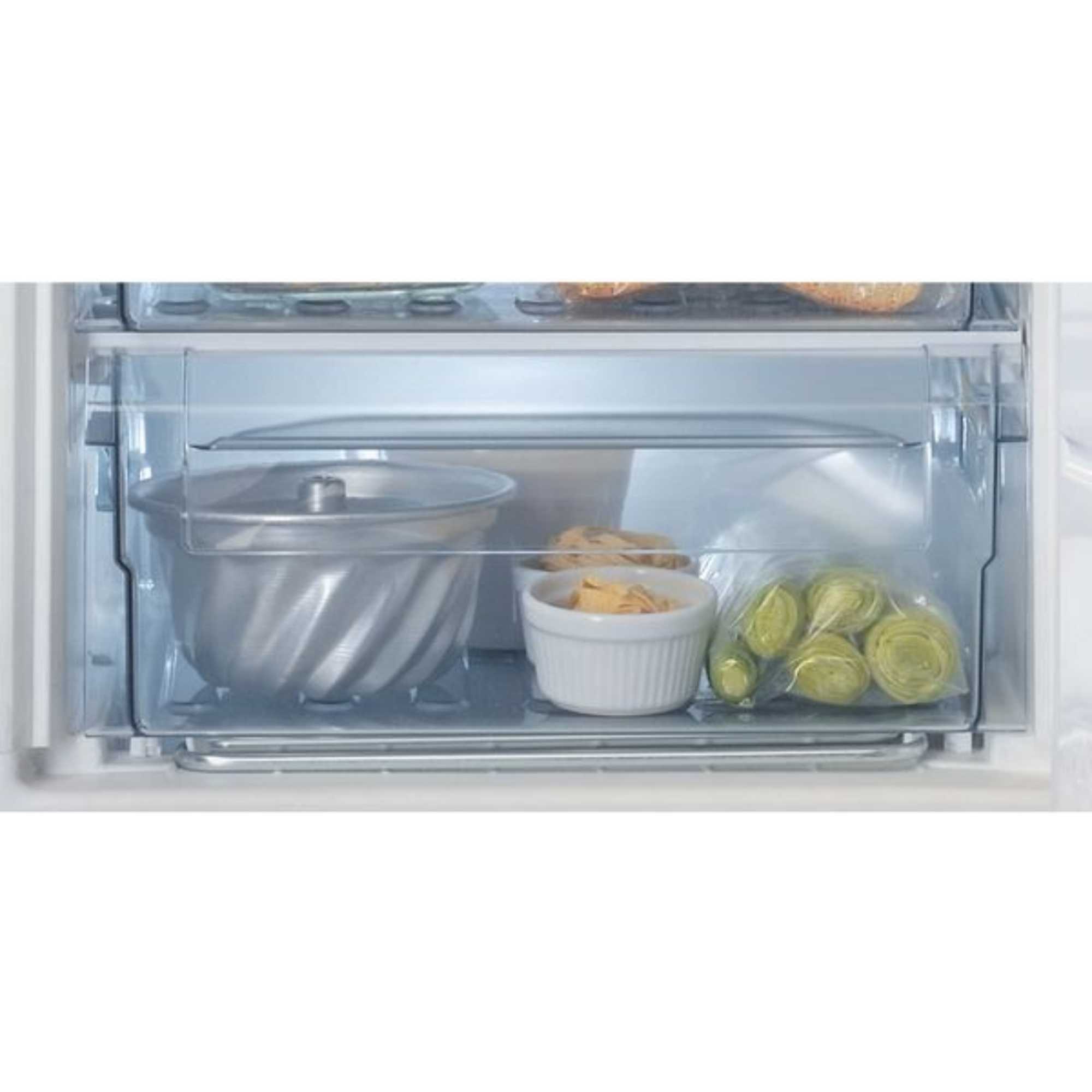 HBUFZ011.UK 91l Low Frost Built-In Freezer