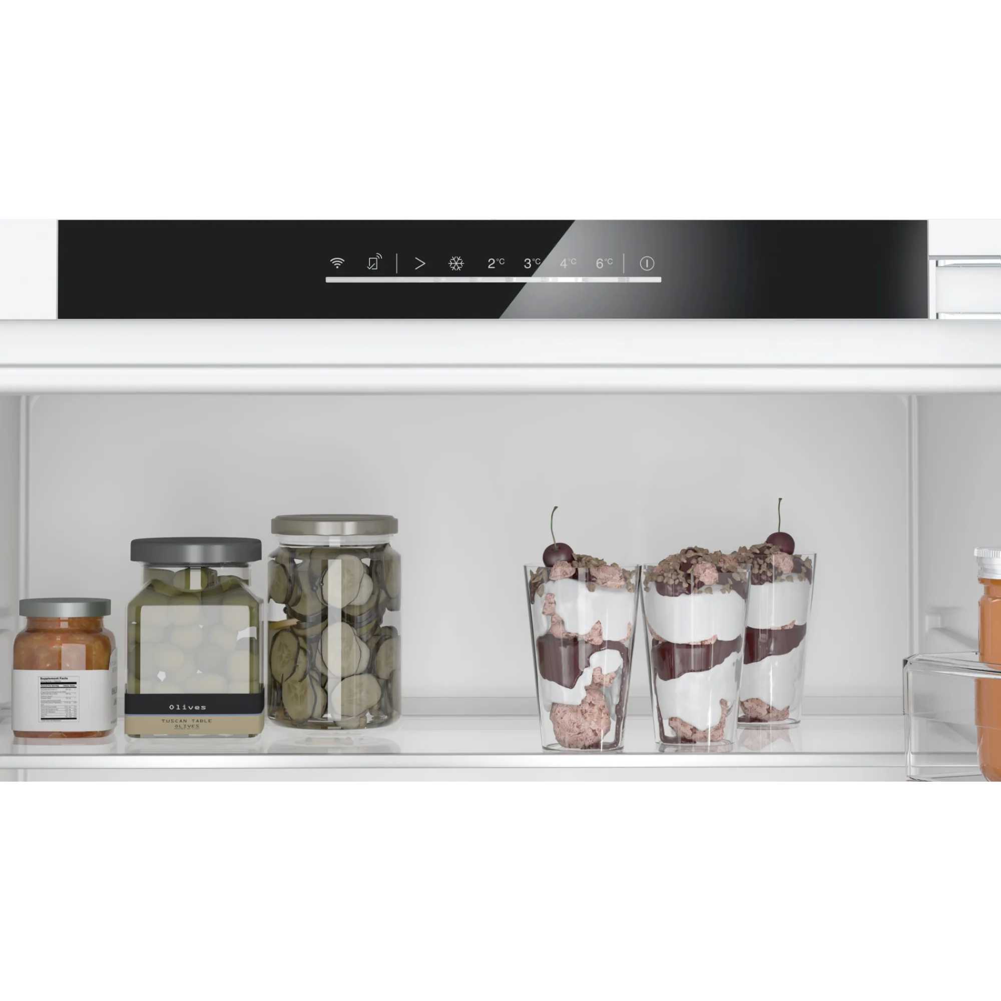 KUR21VFE0G Series 4 134l Built-In Larder Fridge