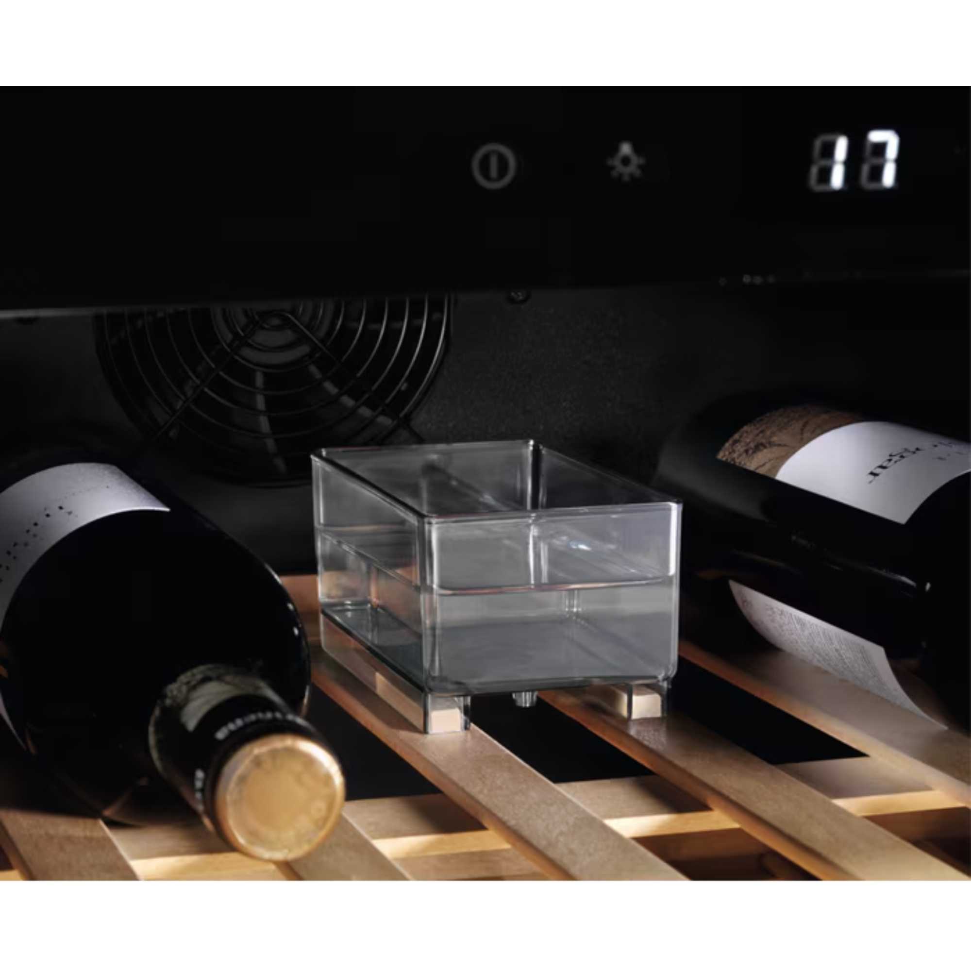 AWS4052B5B 5000 Integrated Under Counter 145L Wine Cooler - Black