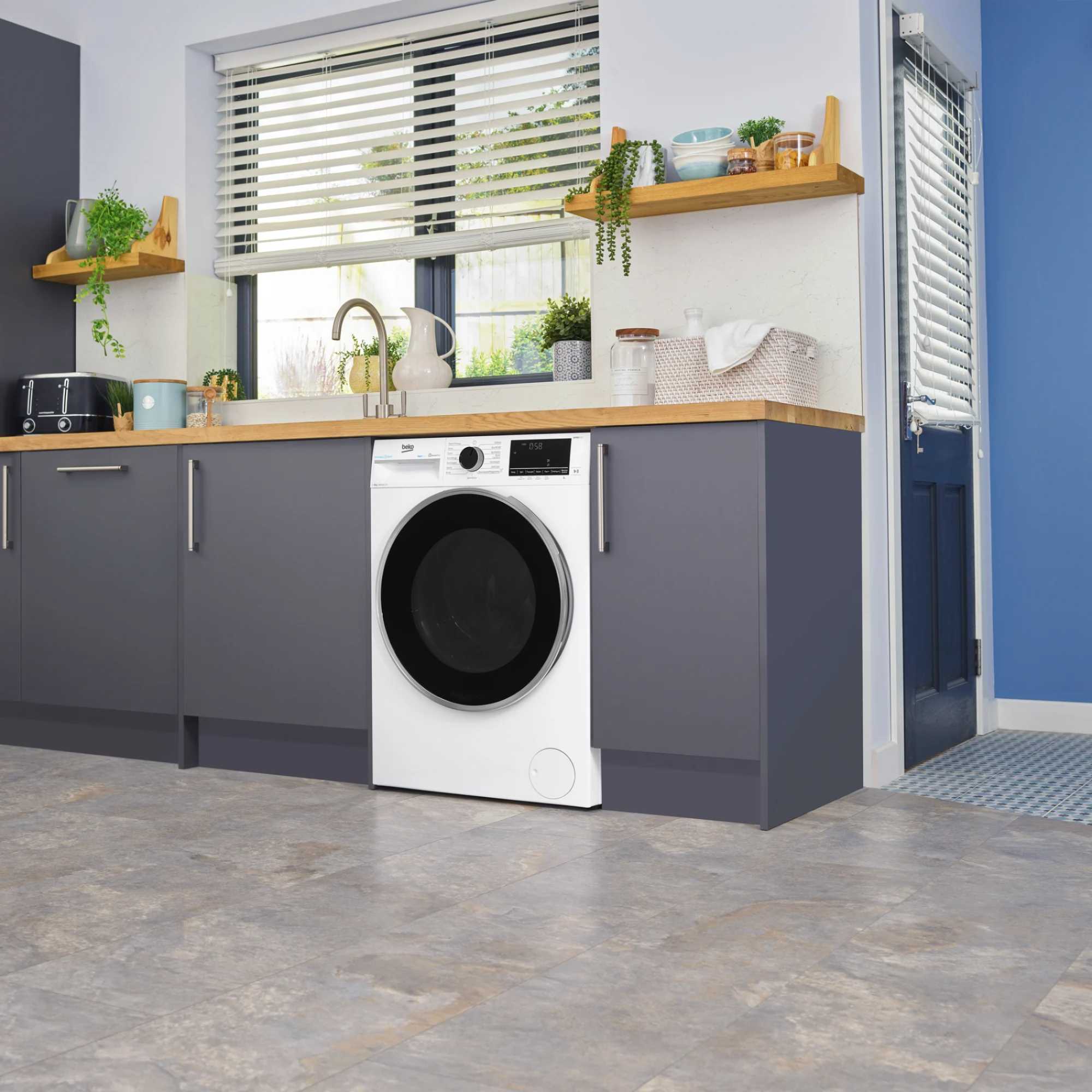 9kg 1400rpm Washing Machine - B5W59411AW